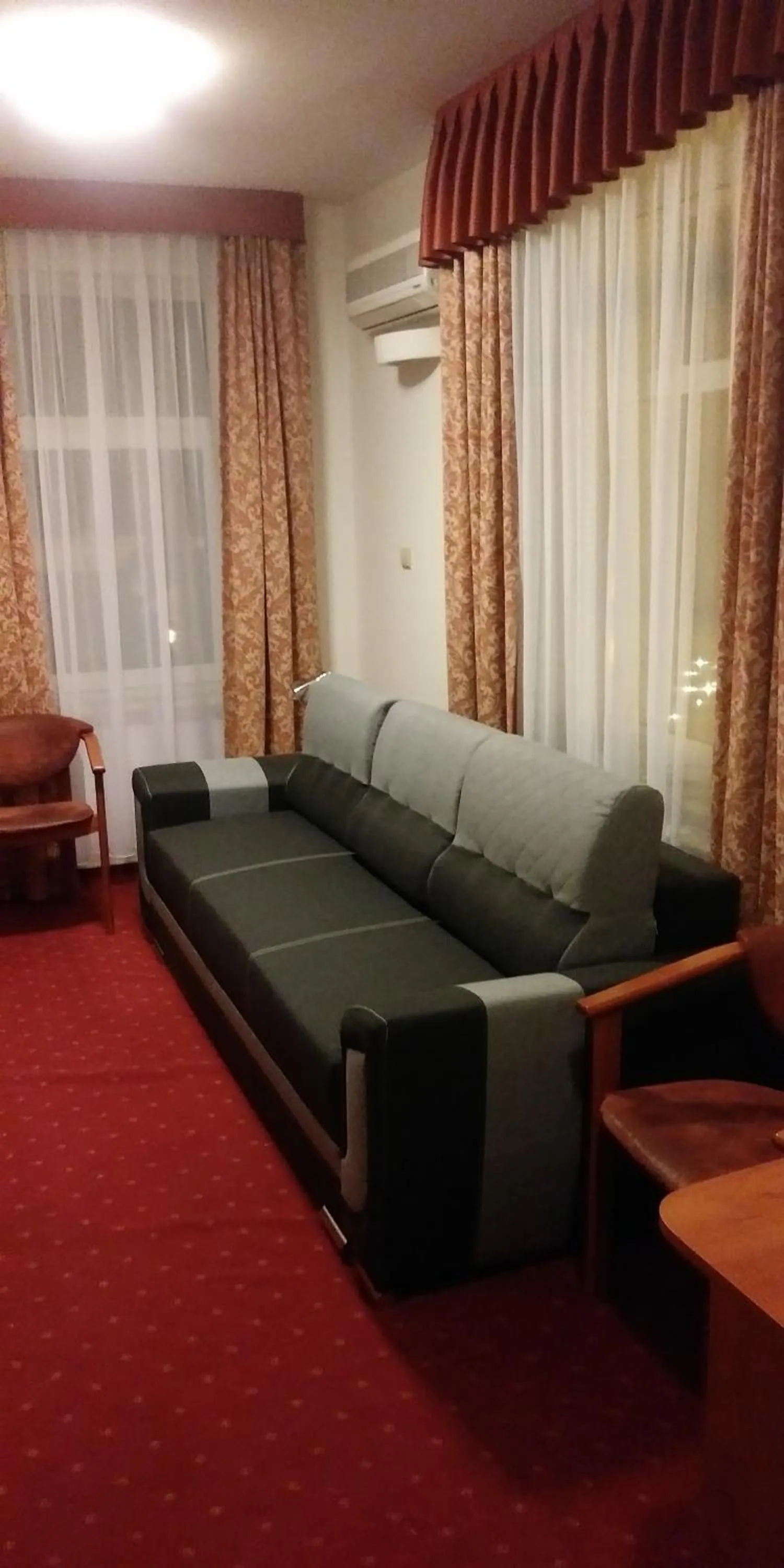 Bed in Hotel Korona