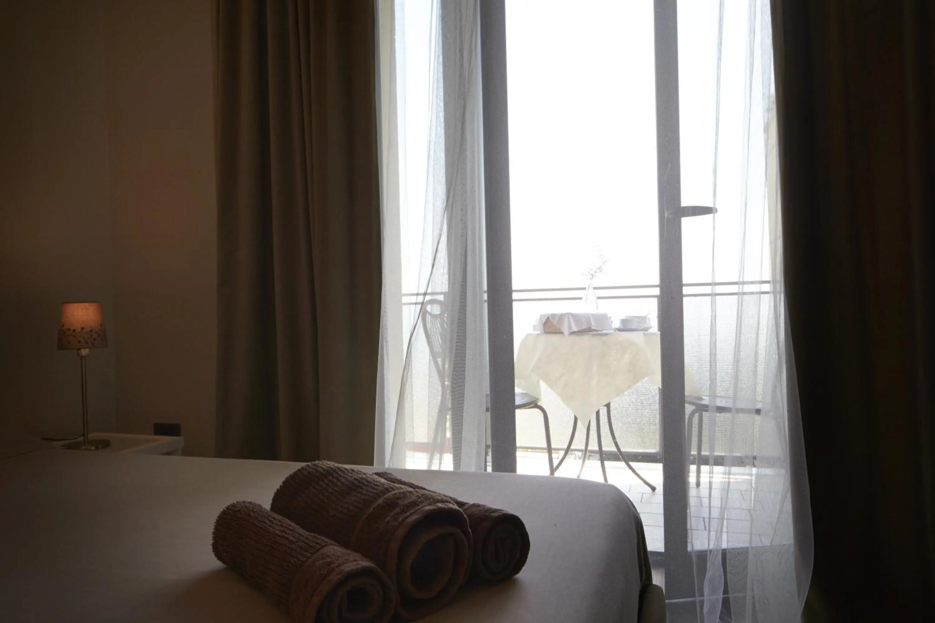 Day, Bed in B&B Hotei