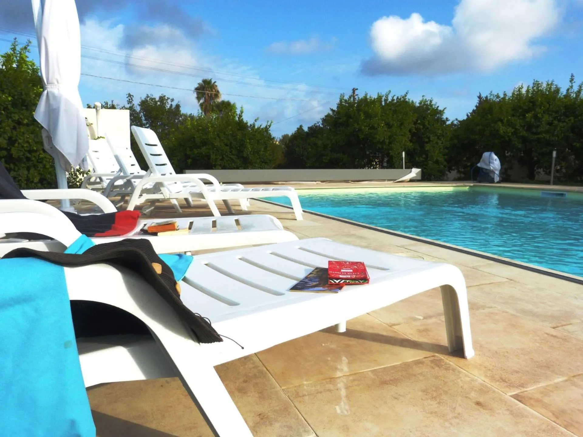 Swimming pool in L'Antico Trappeto