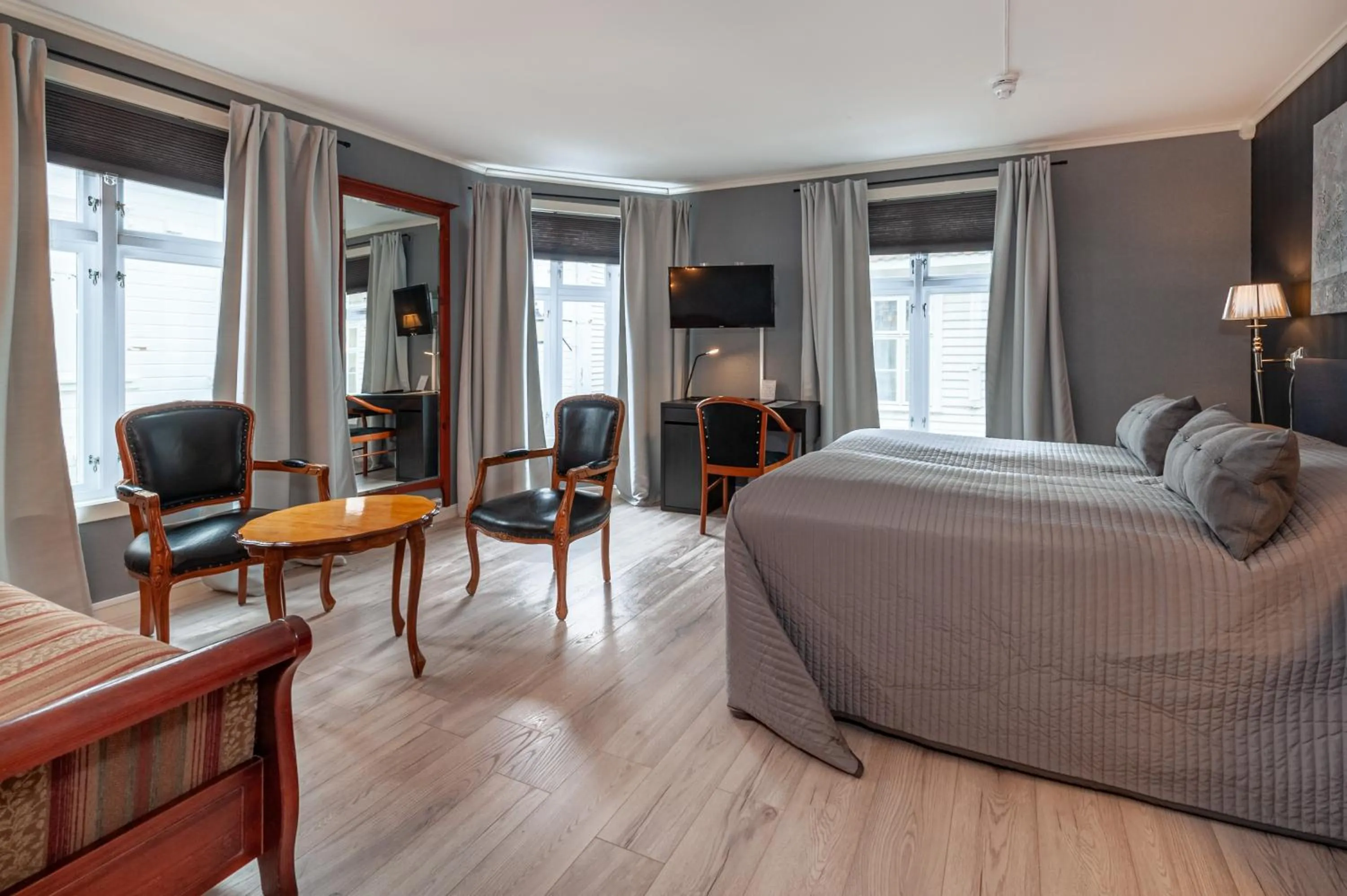 Bed in Kjøbmandsgaarden Hotel