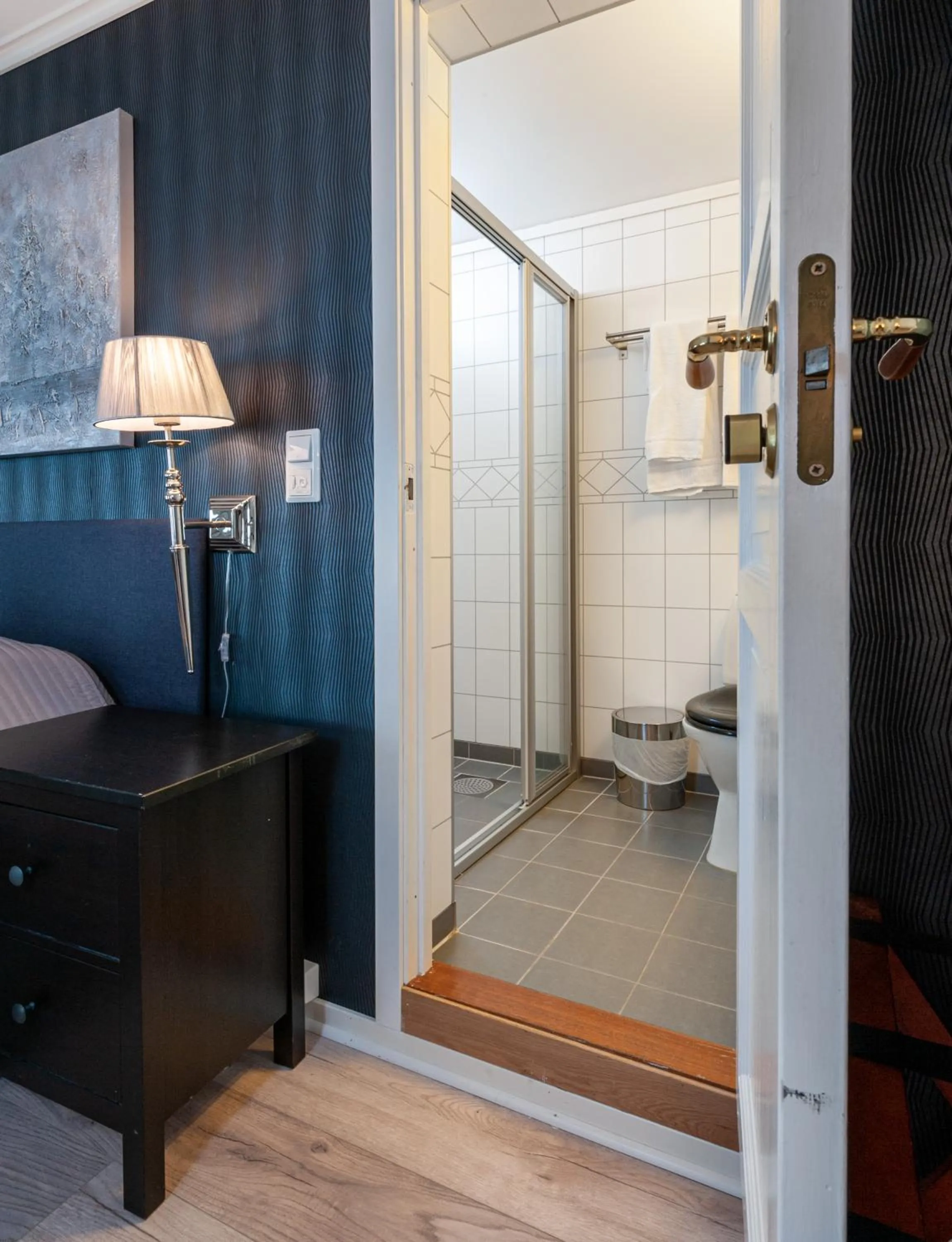 Shower in Kjøbmandsgaarden Hotel