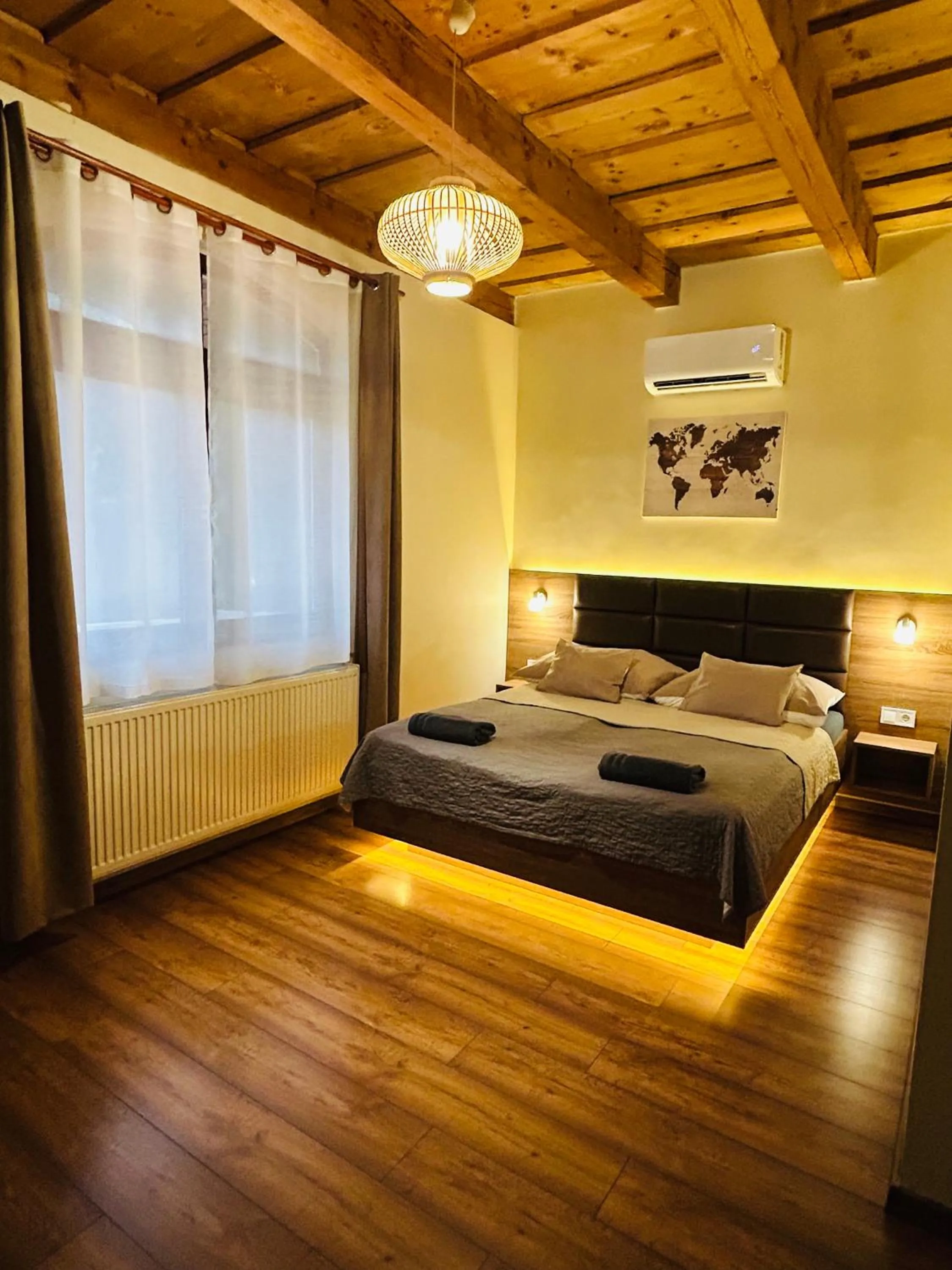 Standard Queen Room in Harmónia Vendégház