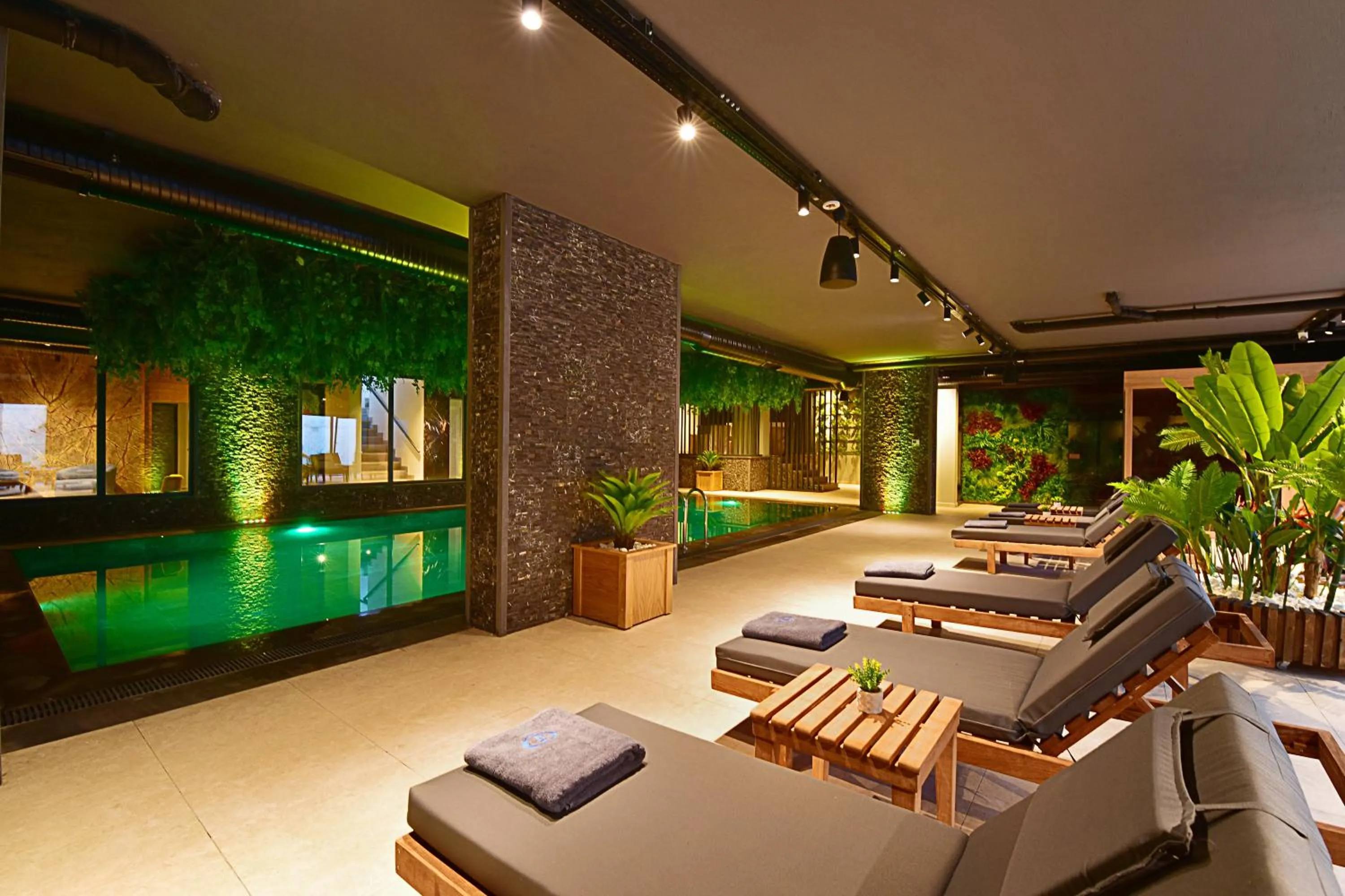 Swimming pool in Jasmin Elite Residence & SPA