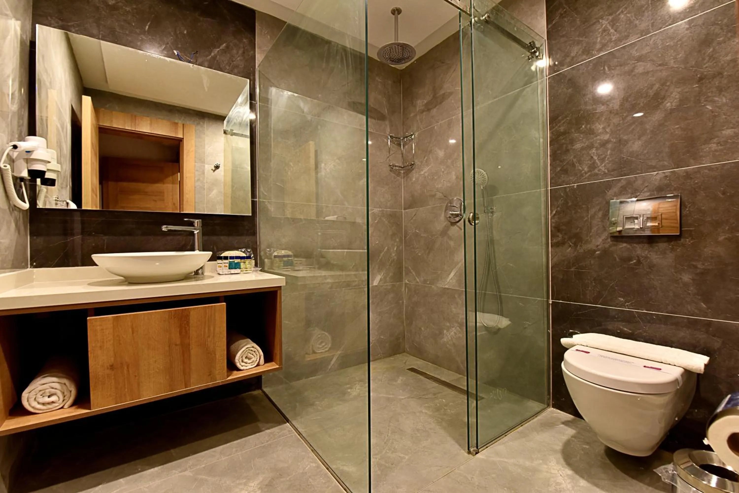 Jasmin Elite Residence & SPA