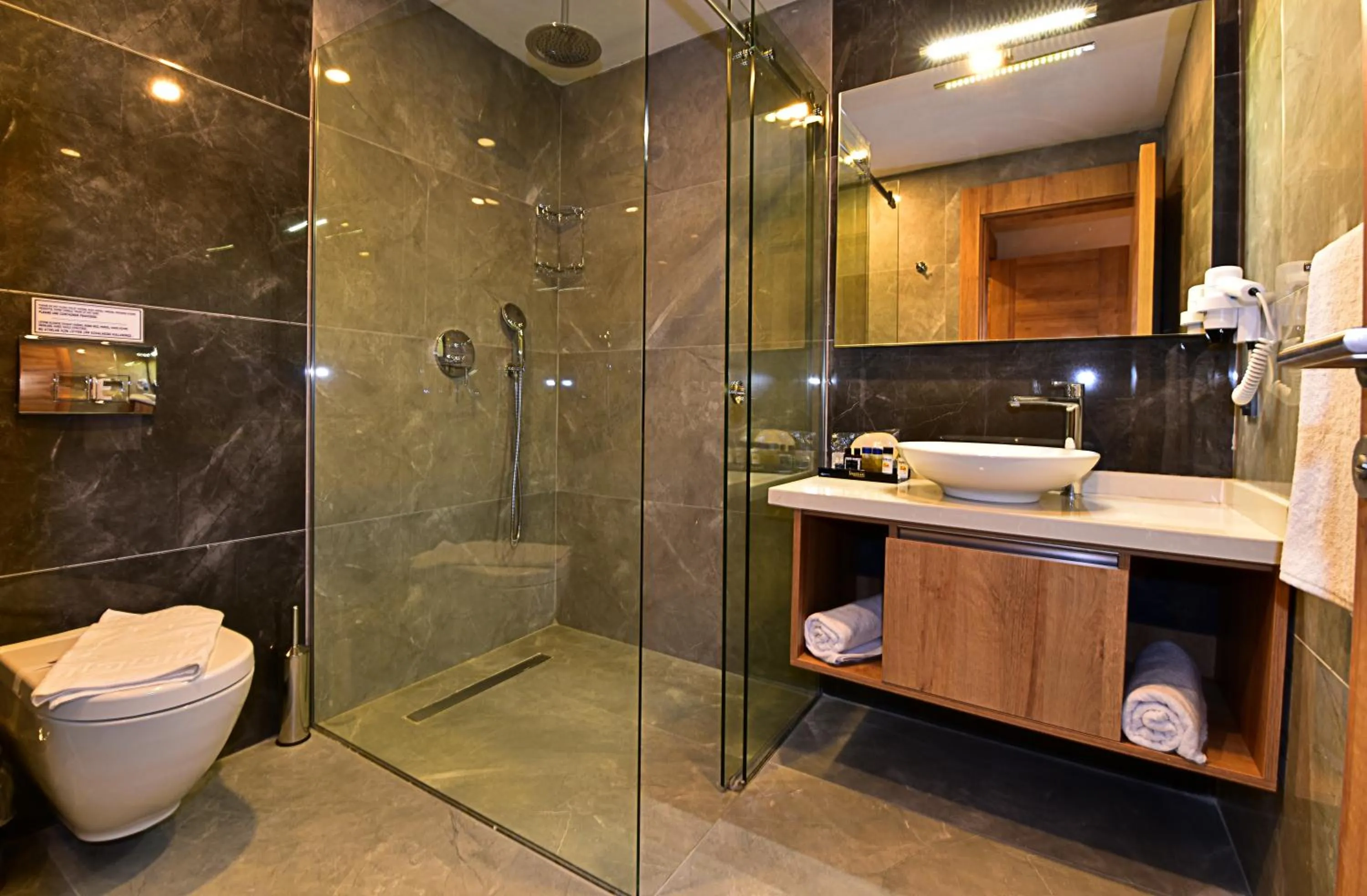 Jasmin Elite Residence & SPA