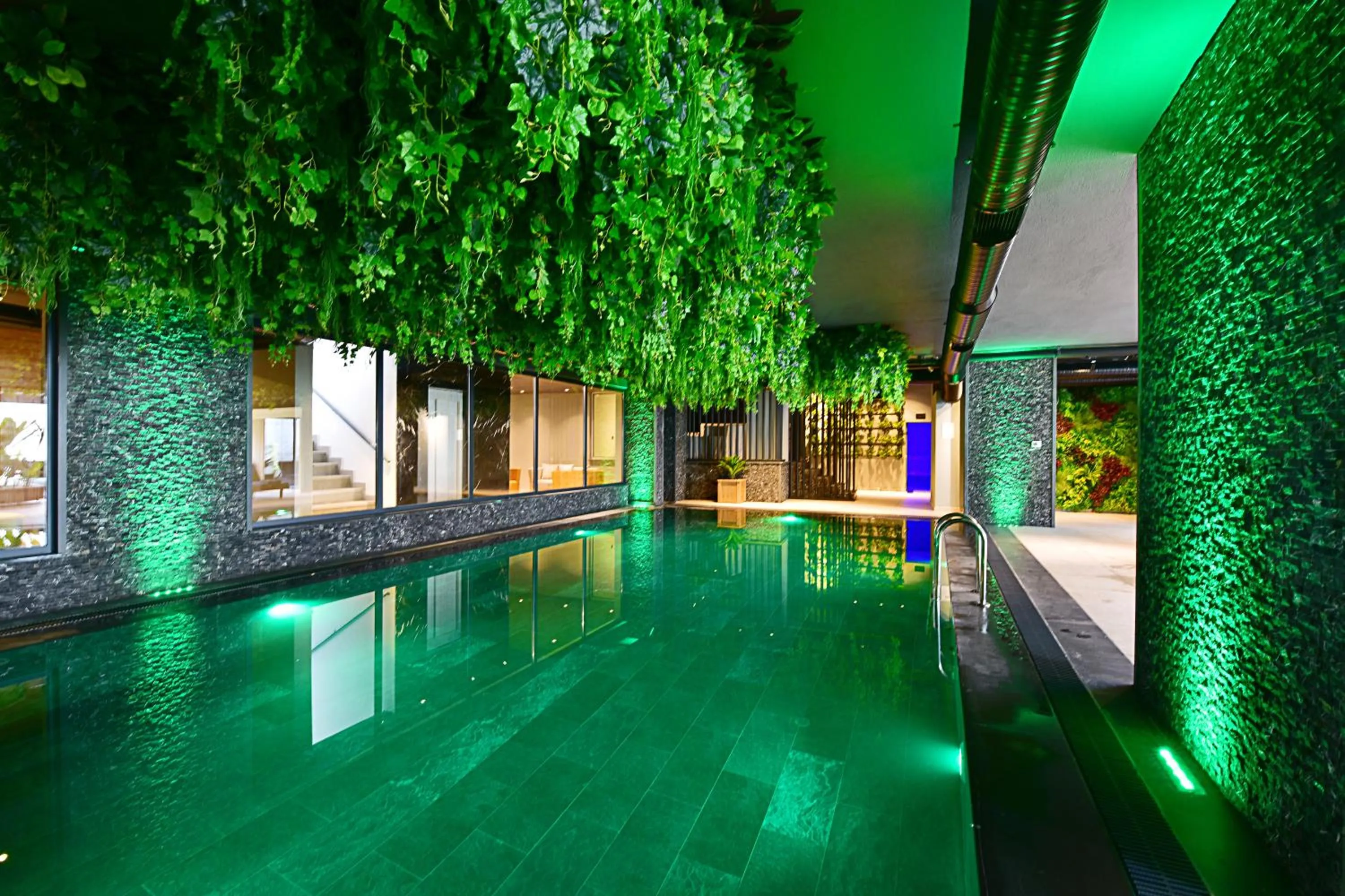 Swimming pool in Jasmin Elite Residence & SPA