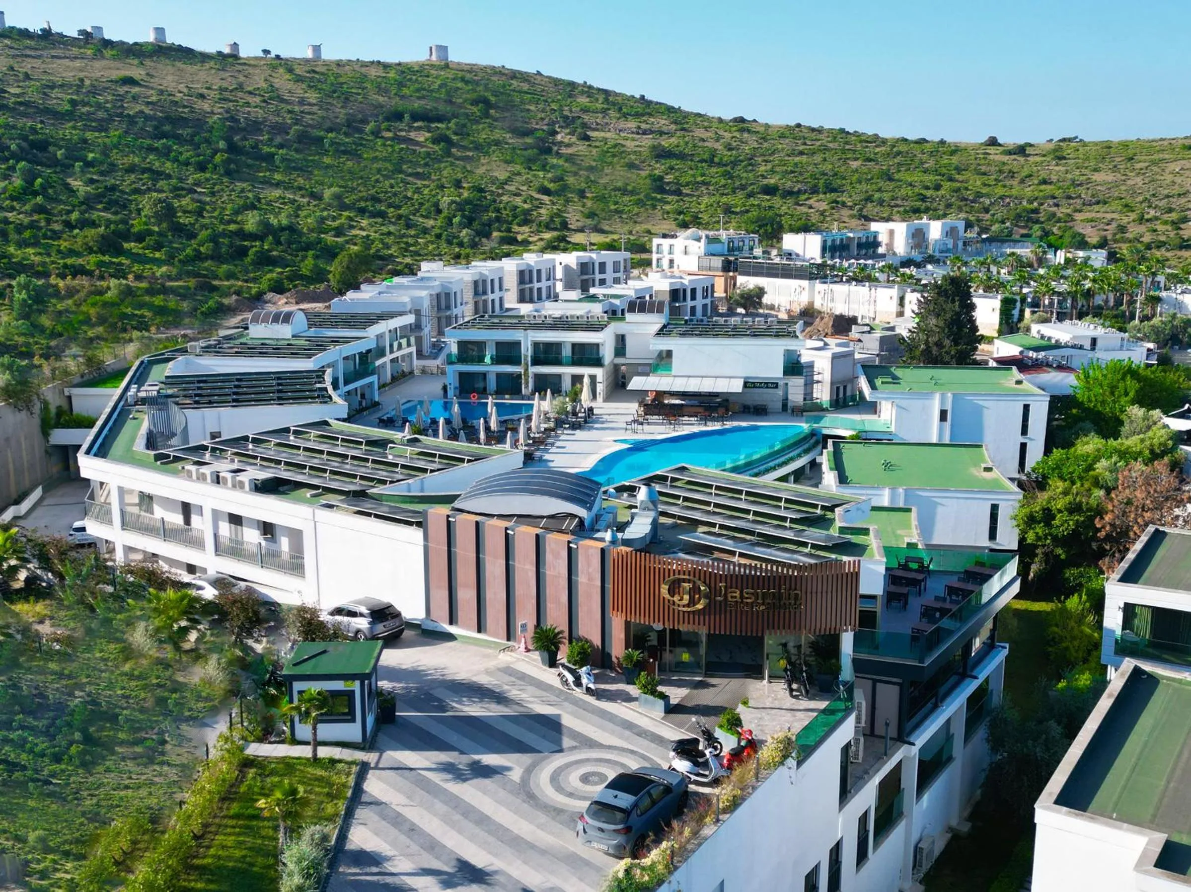 Property building in Jasmin Elite Residence & SPA