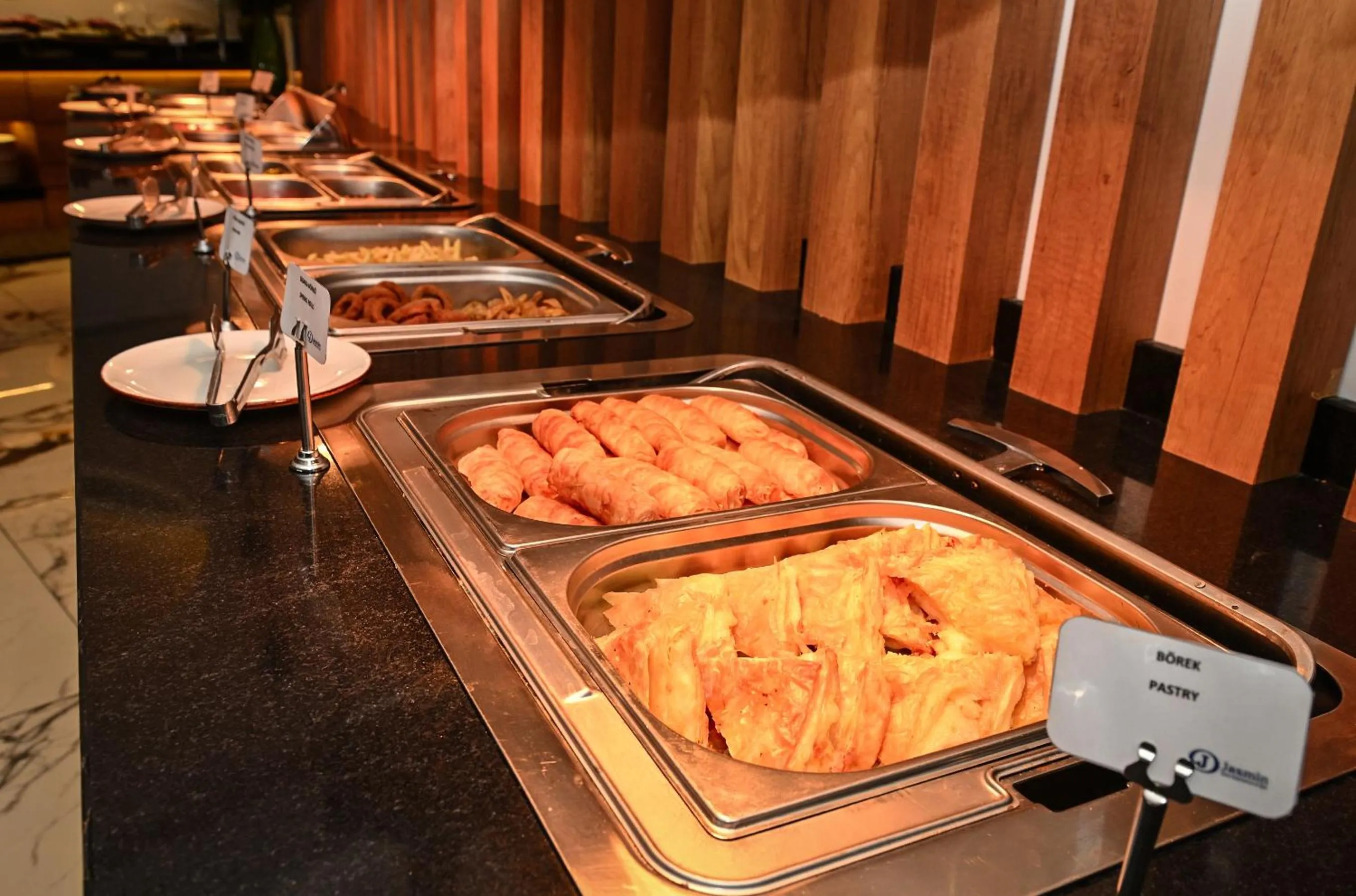 Food and drinks in Jasmin Elite Residence & SPA