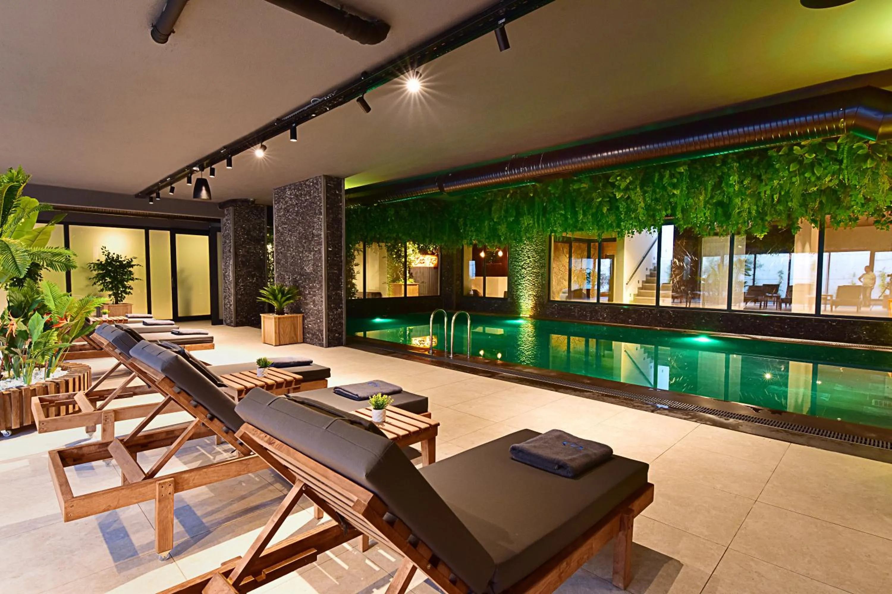 Swimming pool in Jasmin Elite Residence & SPA