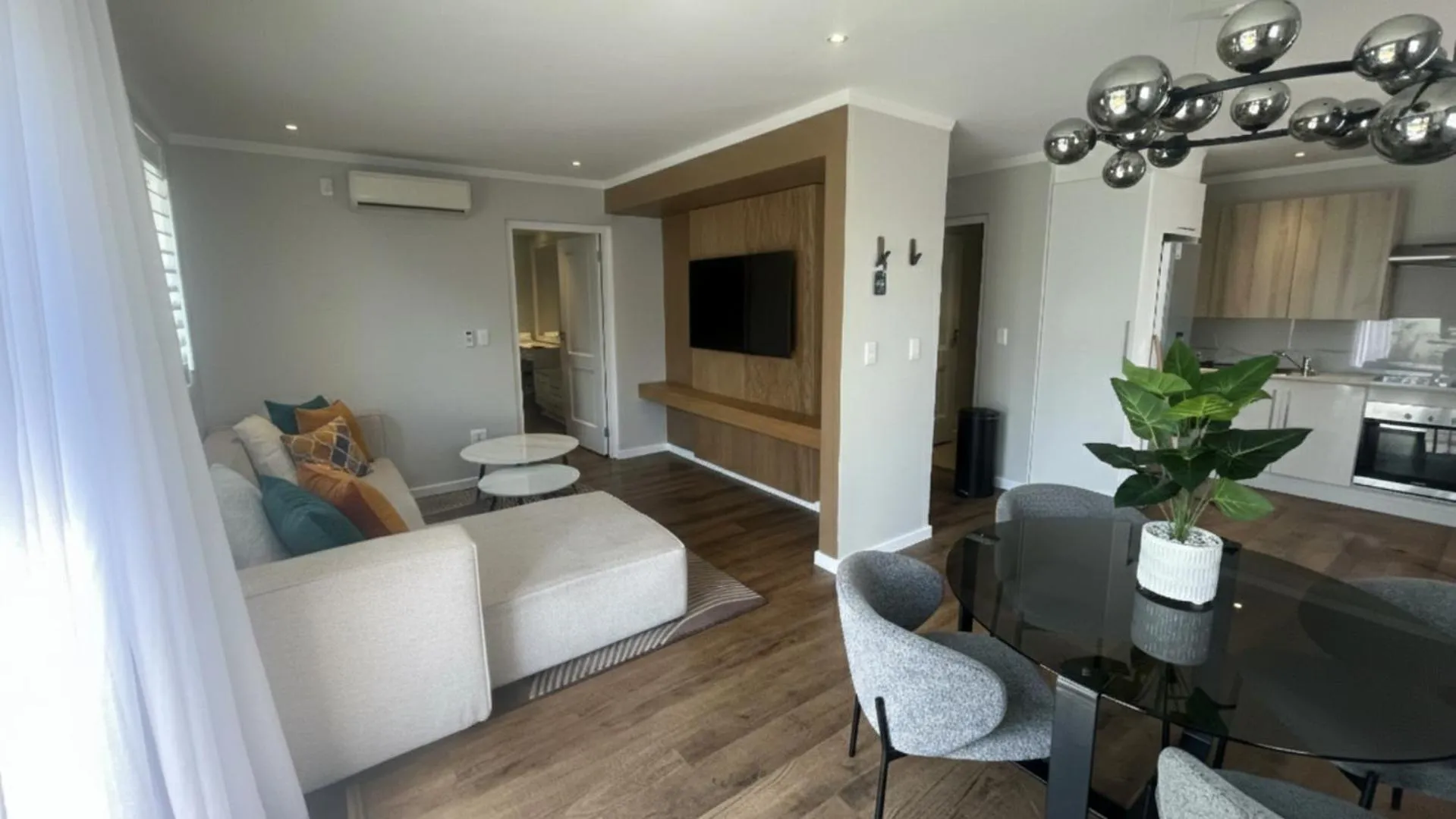 TV and multimedia in The Max Hotel Sandton