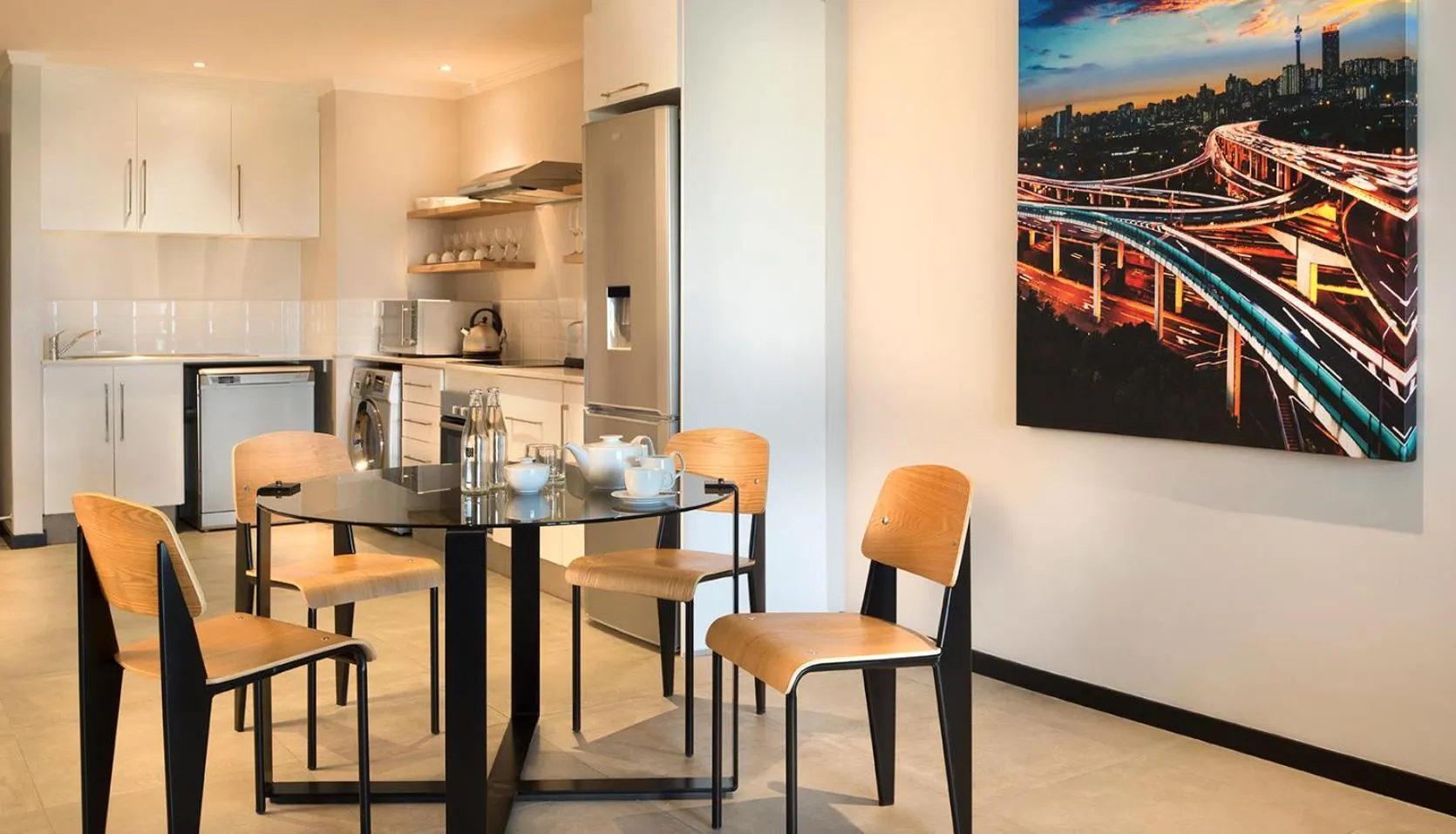 Kitchen or kitchenette in The Max Hotel Sandton