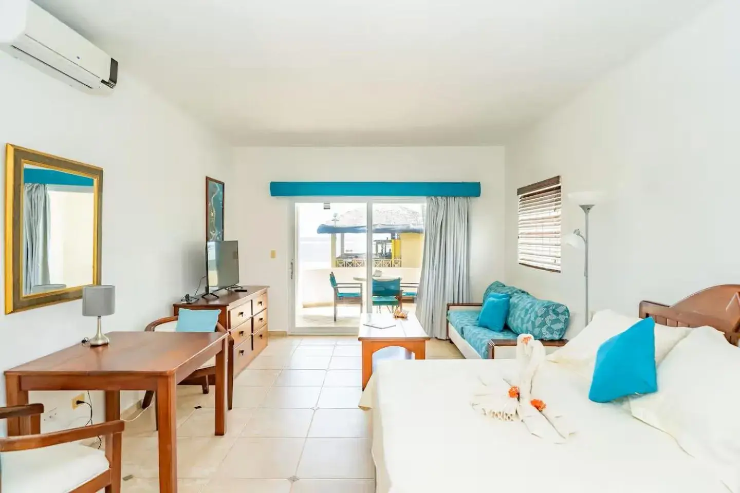 Deluxe Double Room with Balcony and Sea View in Agualina Kite Hotel Deluxe Double Room with Balcony and Sea View in Agualina Kite Hotel