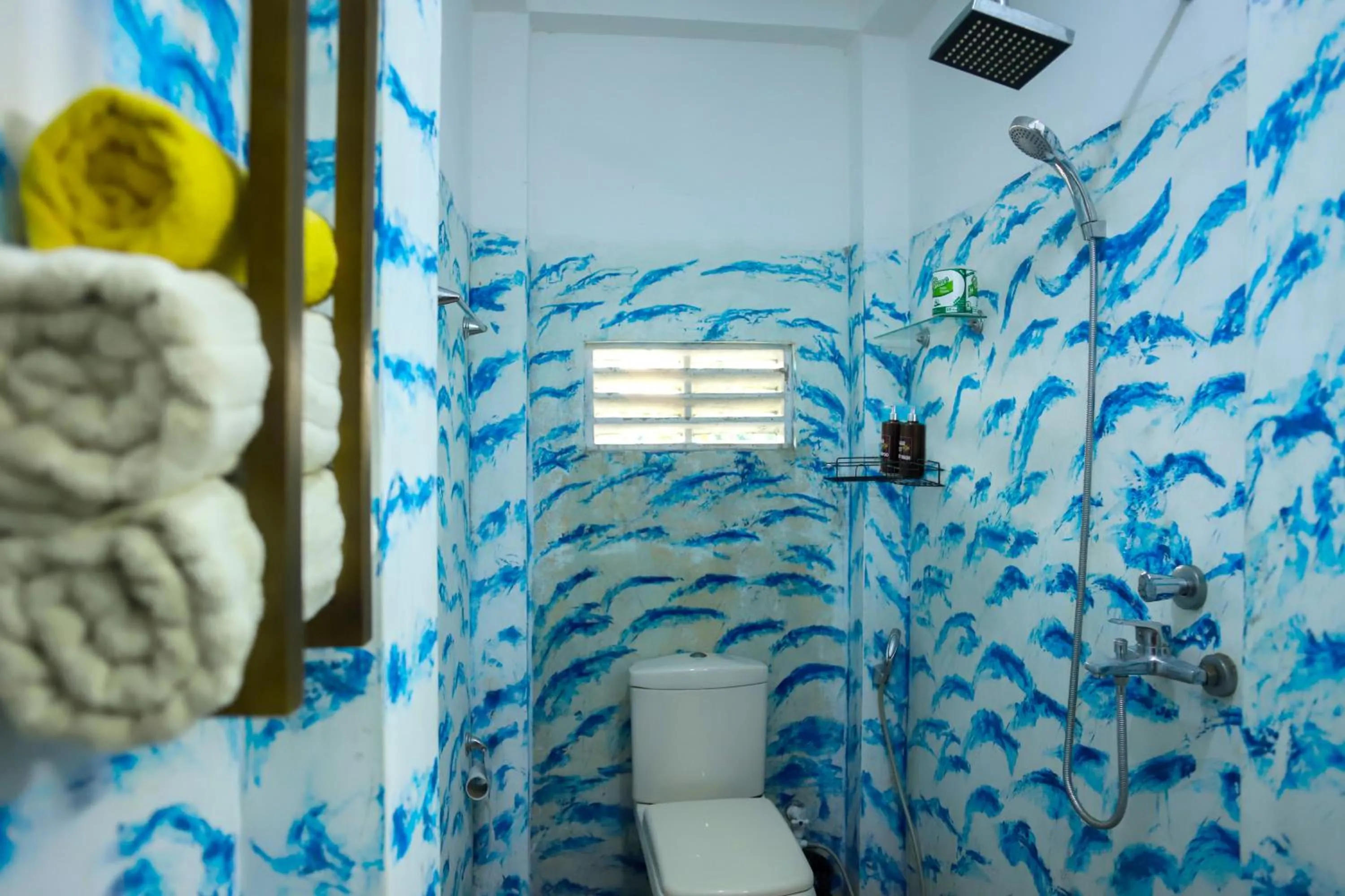 Bathroom in Village Star Rest-Mirissa