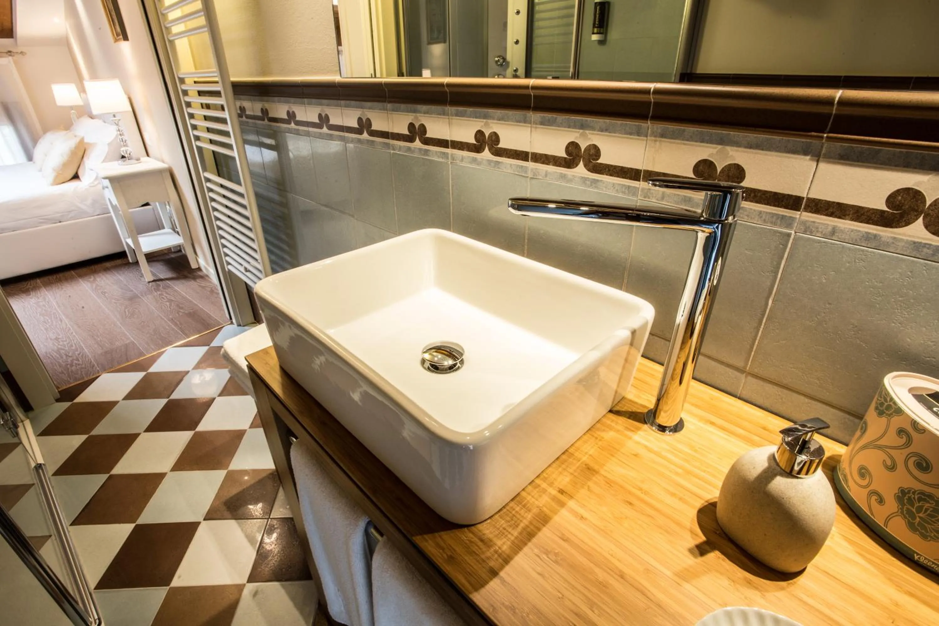 Bathroom, Bed in Casa Delneri Boutique Hotel Adults Only