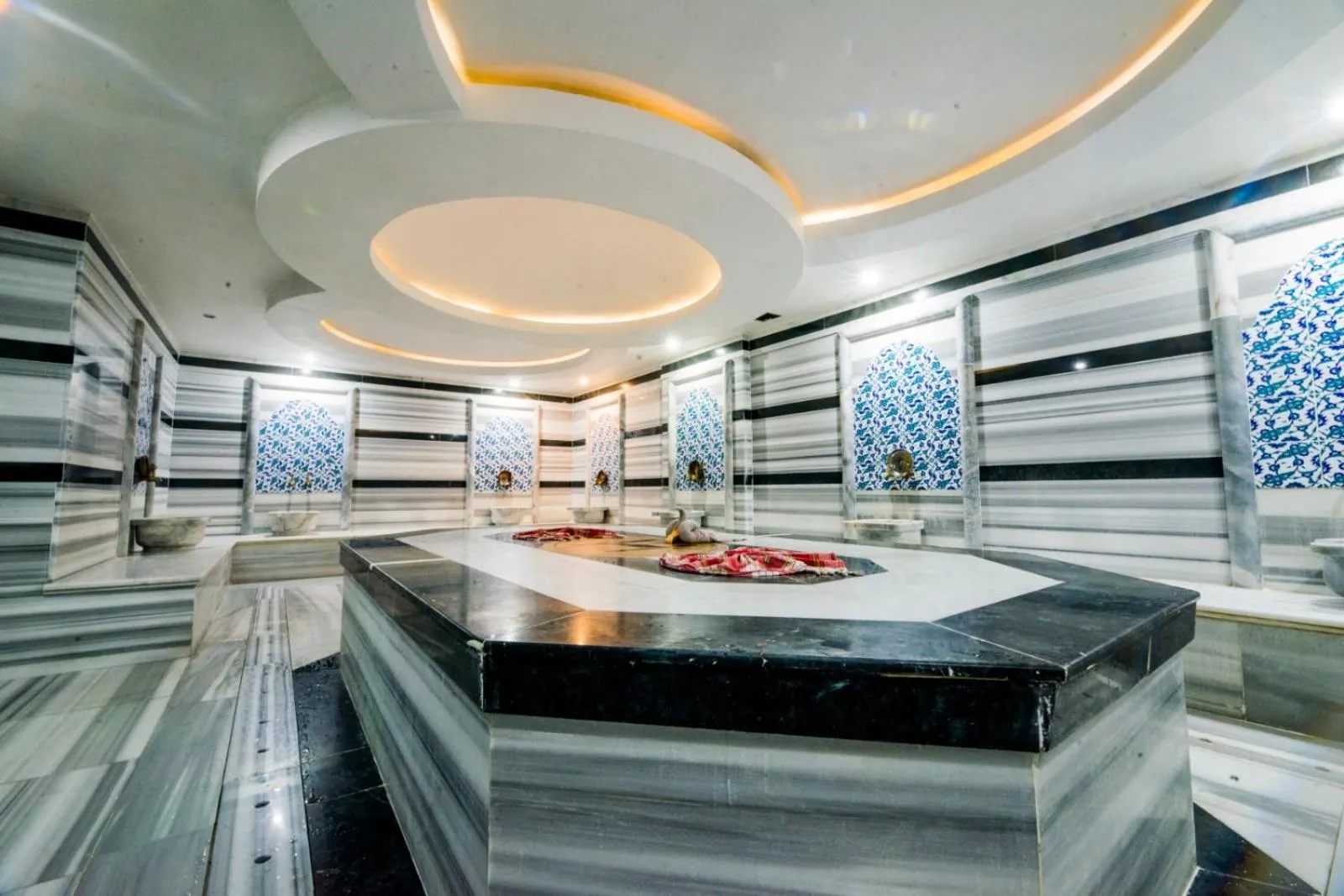 Aqua park in Sarikamis Habitat Hotel