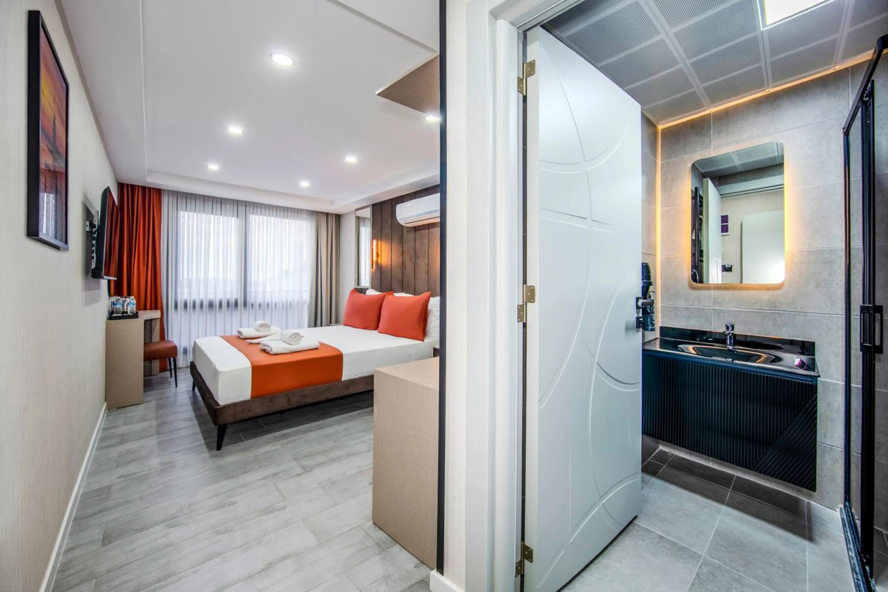 Deluxe Double Room in Cosinüs Airport Hotel