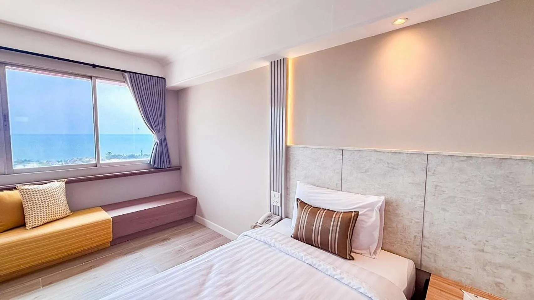 Bed in Hua Hin Grand Hotel and Plaza - SHA Extra Plus