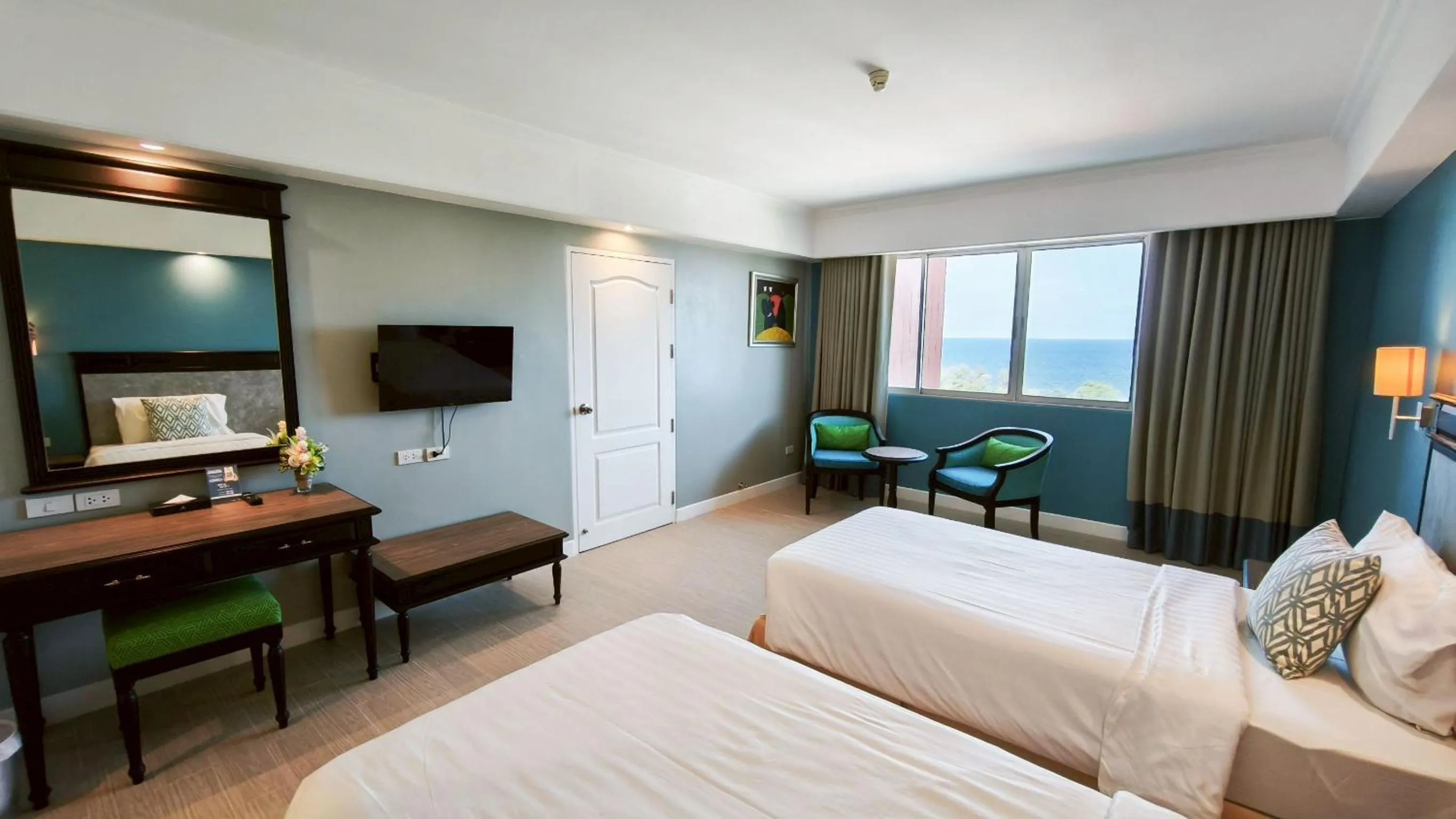 Bed in Hua Hin Grand Hotel and Plaza - SHA Extra Plus