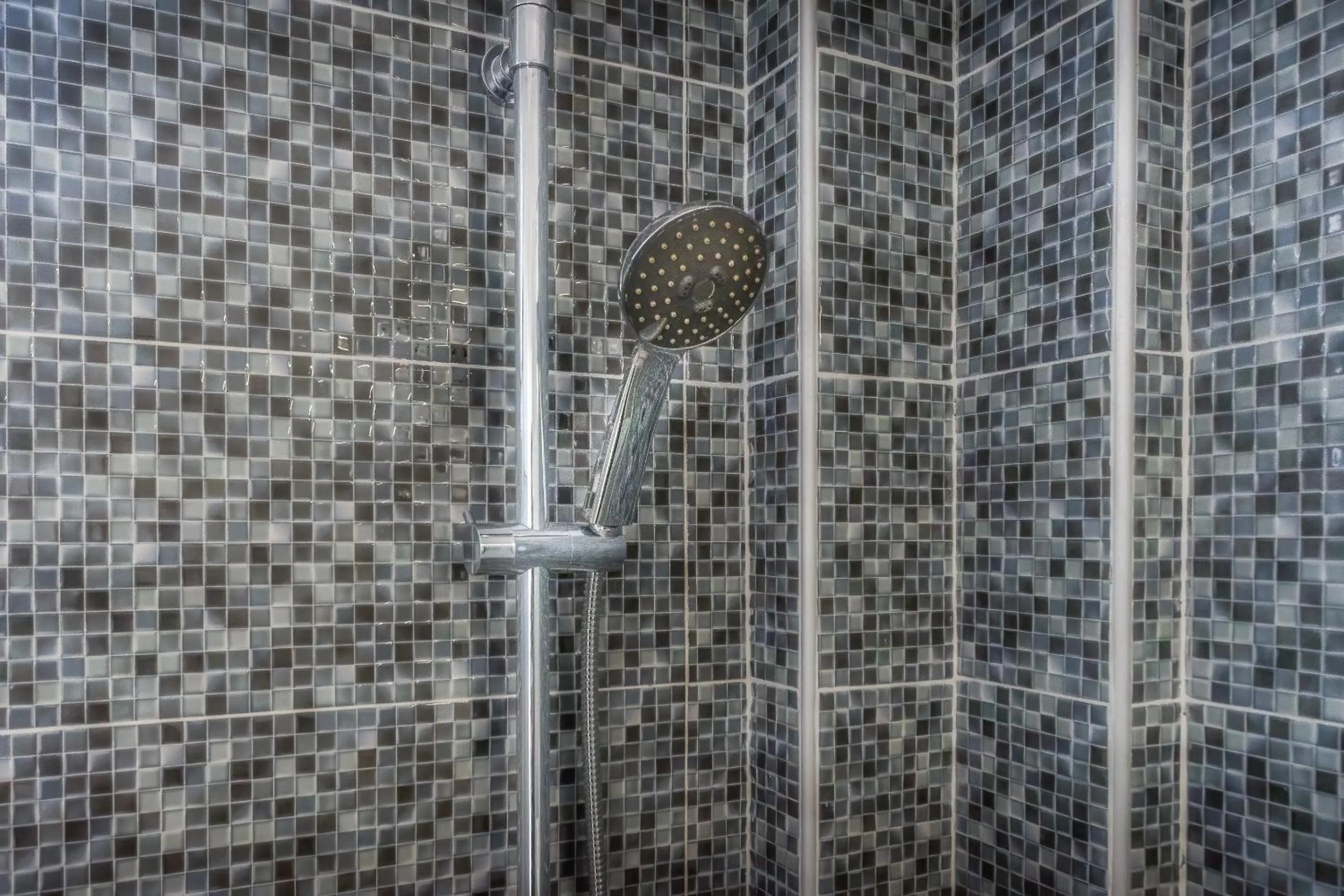Shower in Chandris Apartments