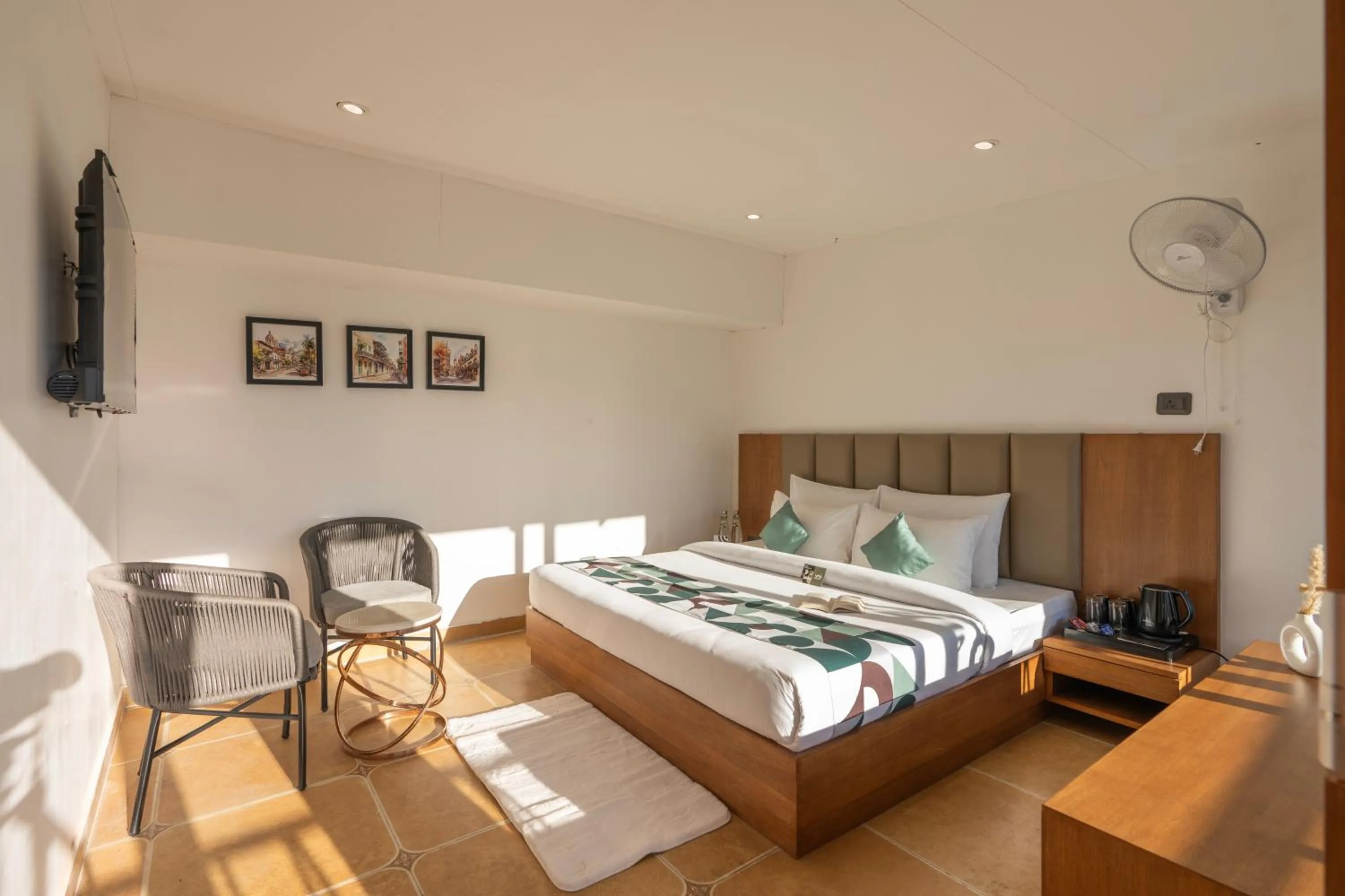 Bed in Moustache Select Nainital- Onsite Parking