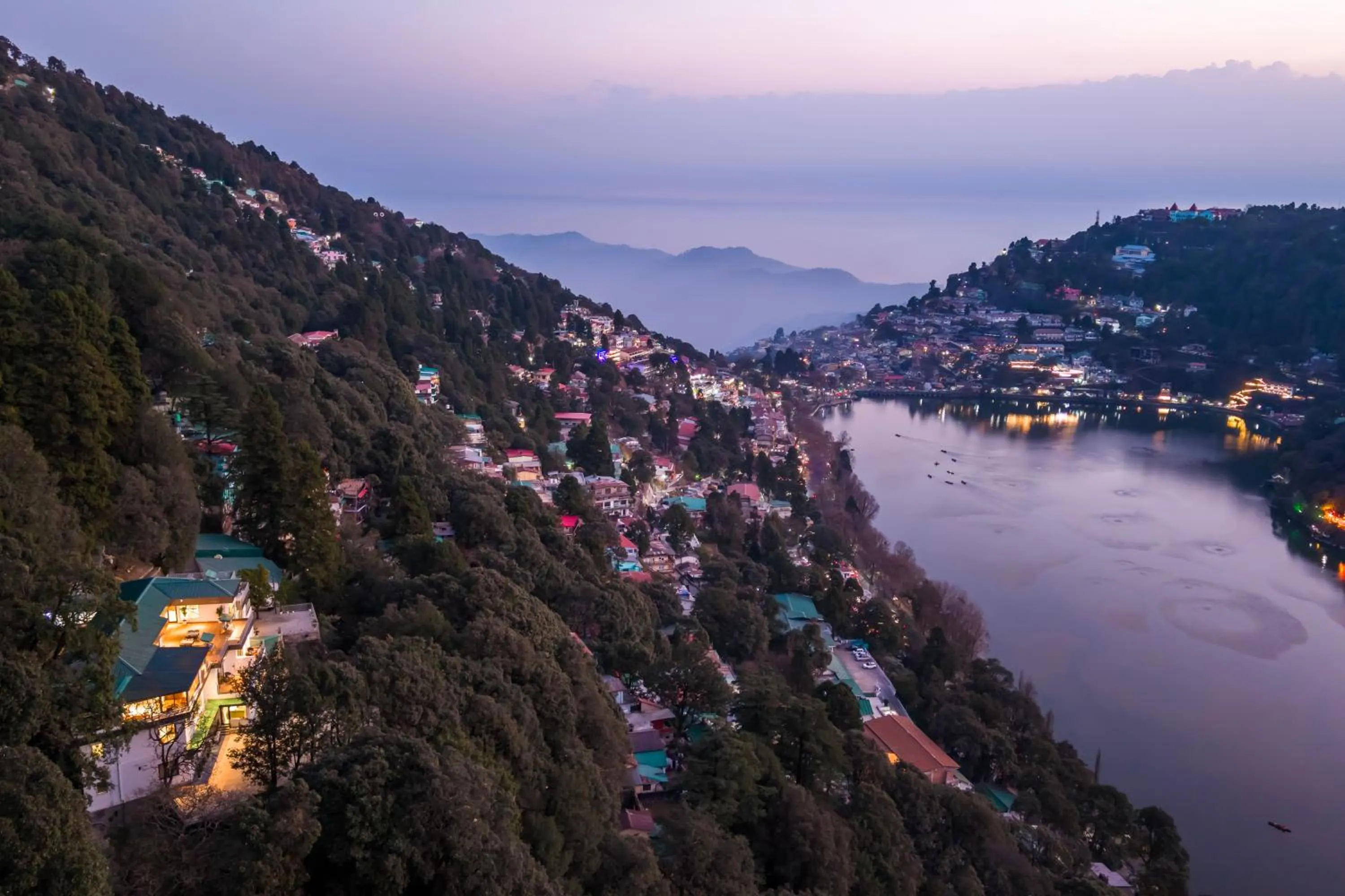 Lake view in Moustache Select Nainital- Onsite Parking
