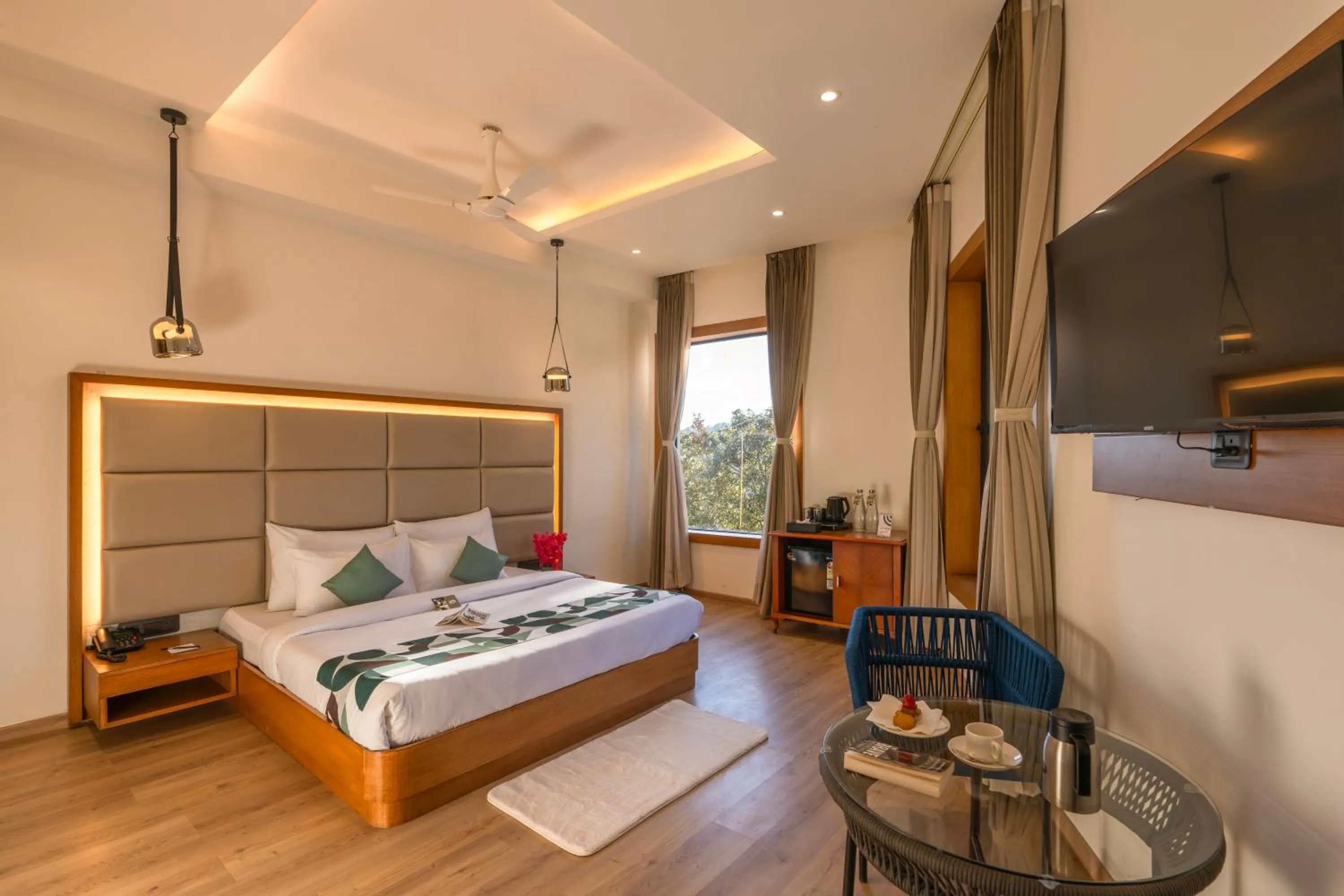 Bed in Moustache Select Nainital- Onsite Parking