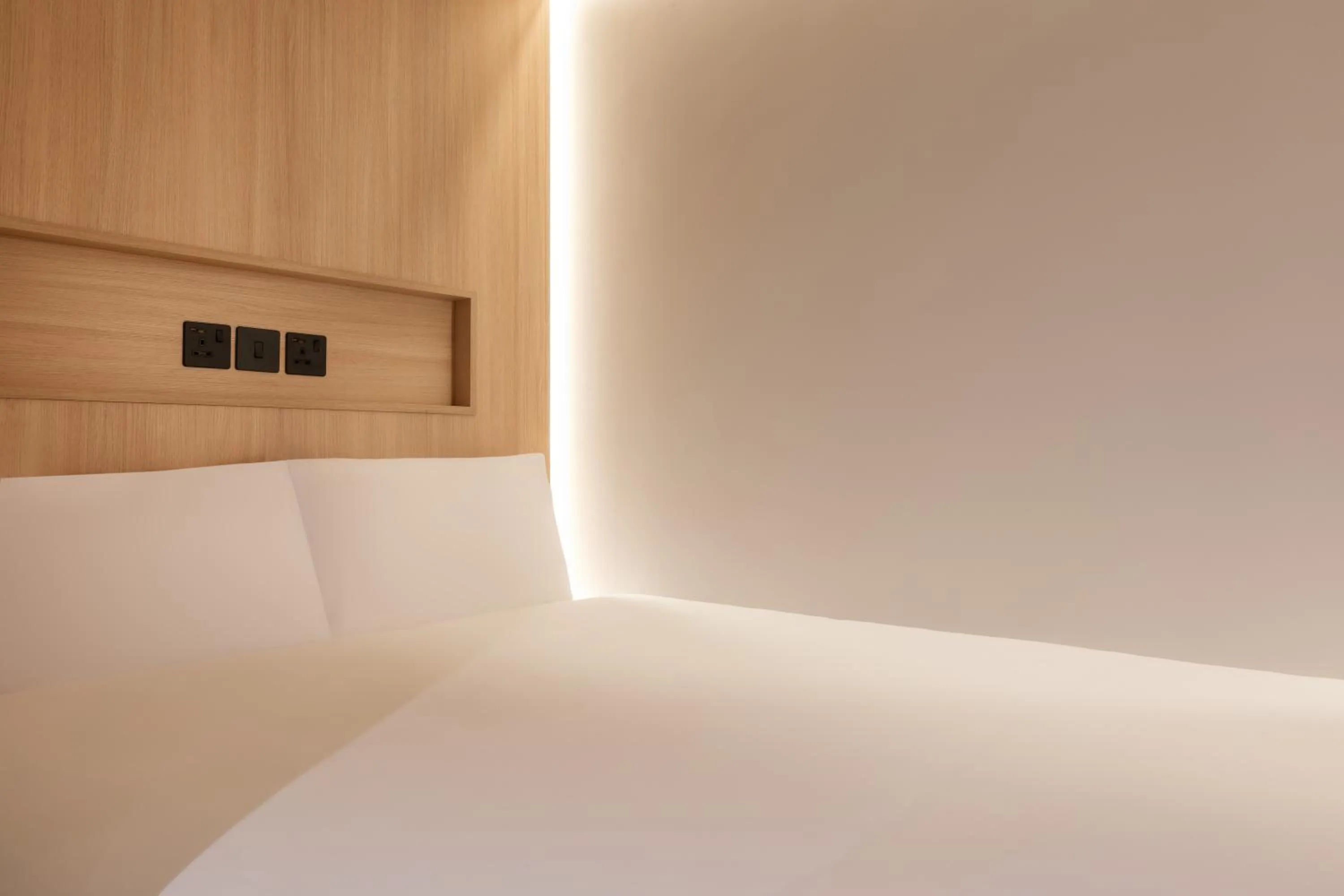 Bed in Zedwell Underground Hotel Park Lane