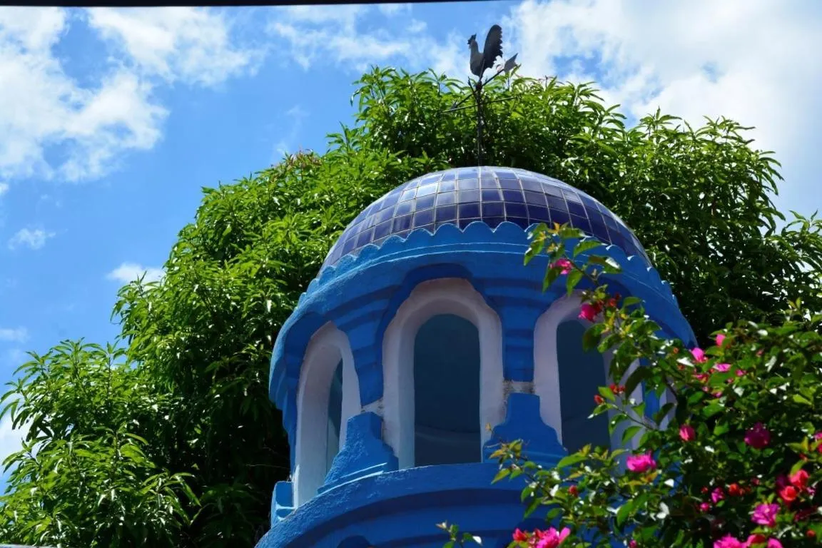 Garden view in Copper Canyon Riverside Lodge