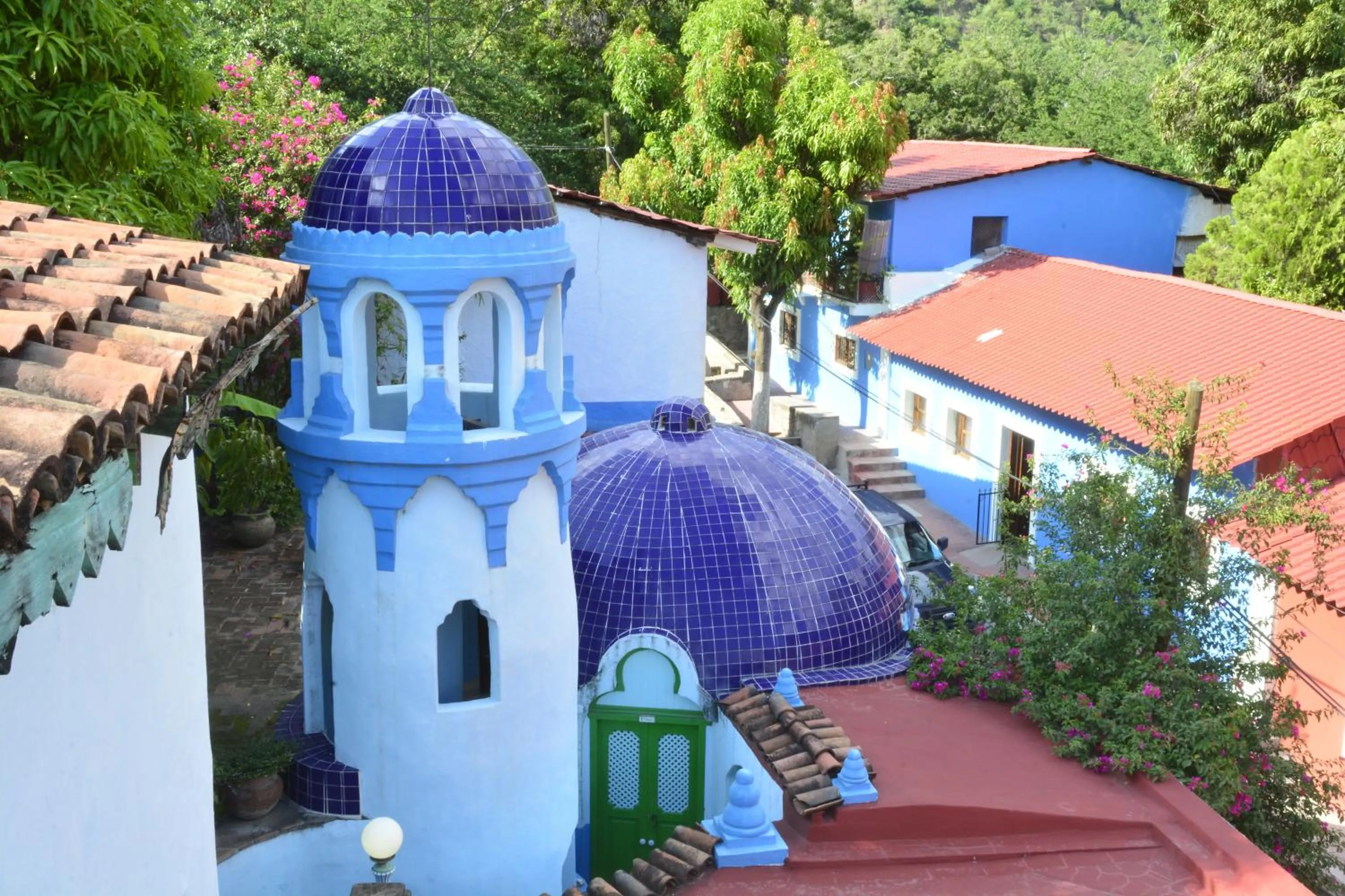Property building in Copper Canyon Riverside Lodge