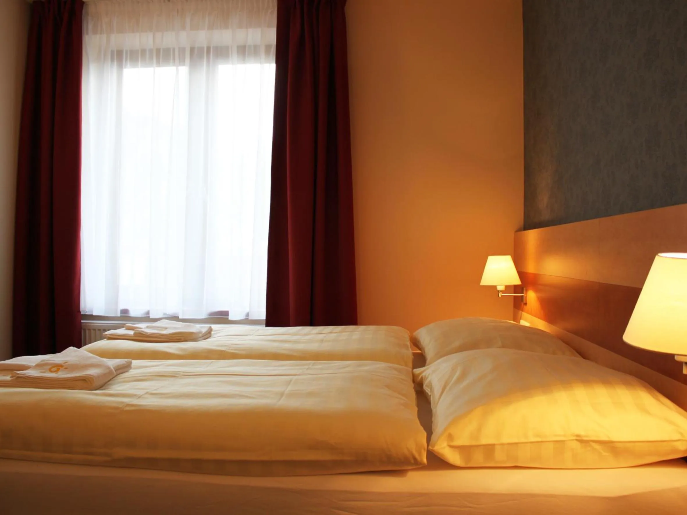 Bedroom, Bed in Hotel Toč