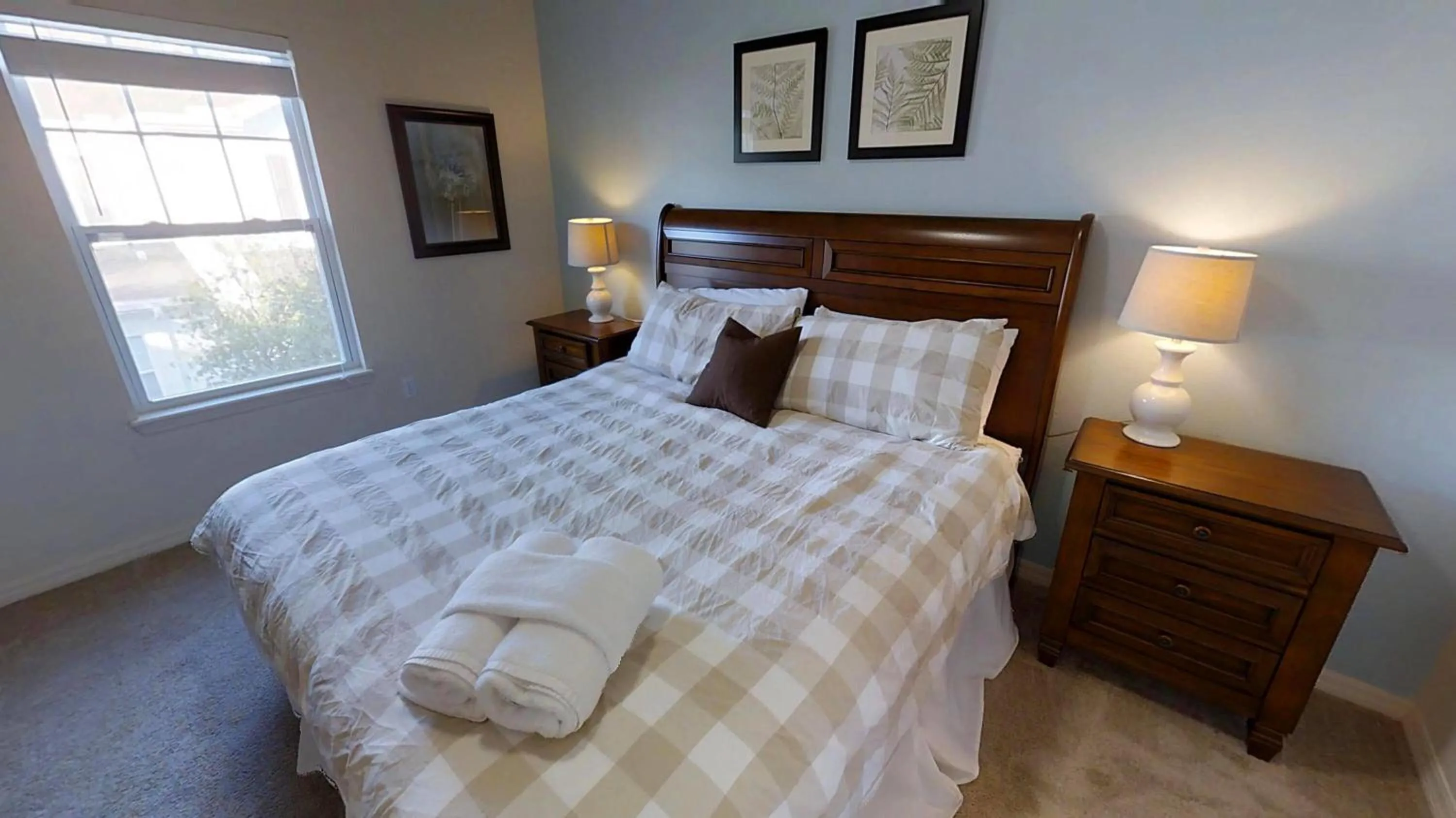 Other, Bed in Cozy 3 BD Townhome 2 king beds Close to Disney 1503