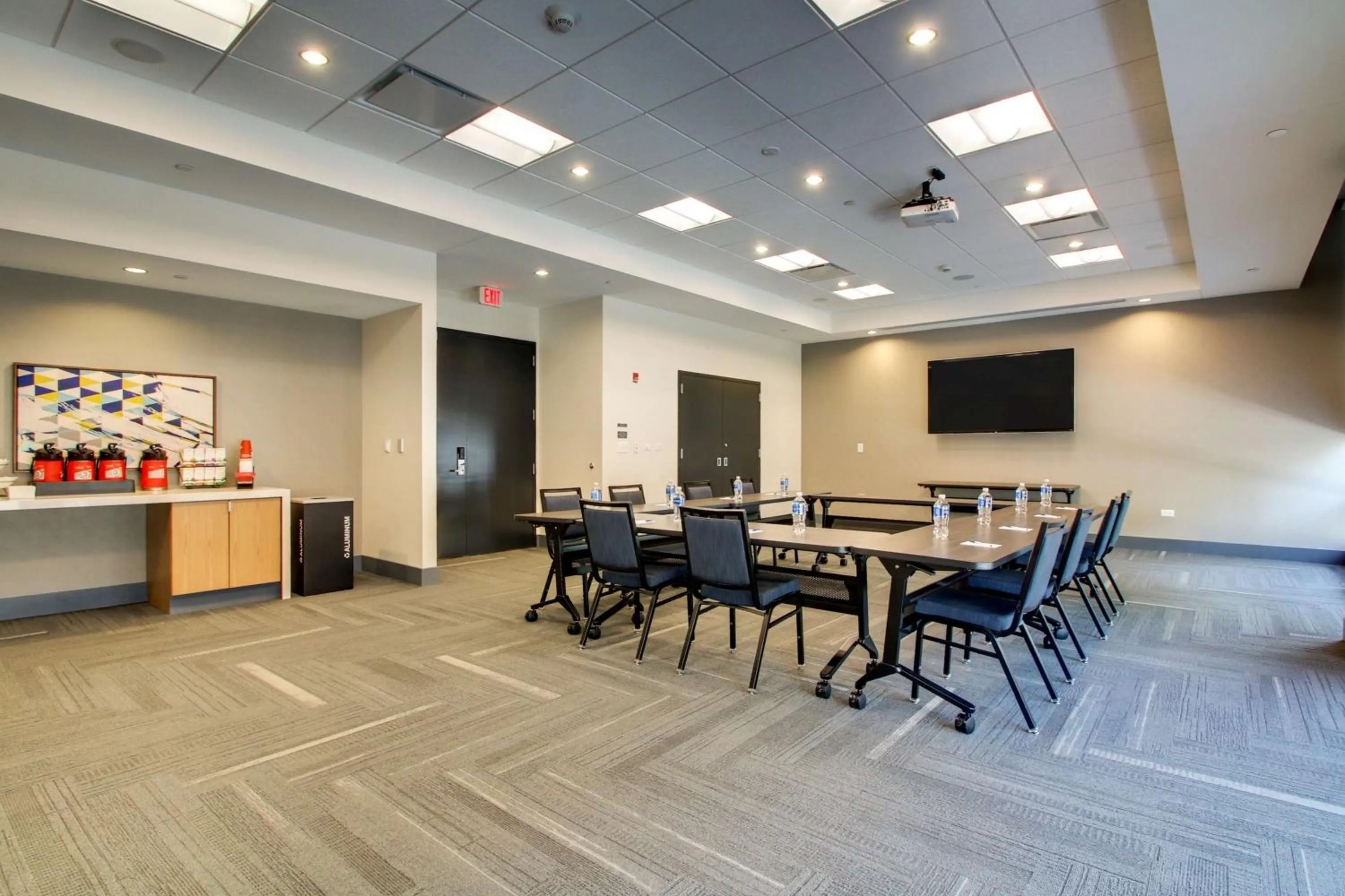 Meeting/conference room in Hyatt House Chicago/Evanston