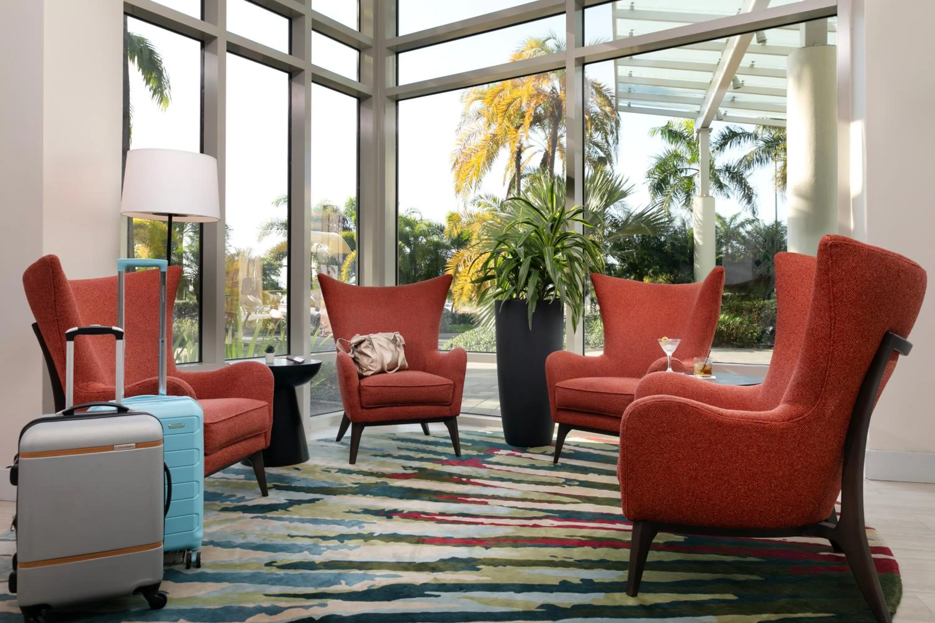 Communal lounge/ TV room in Hyatt Place San Juan