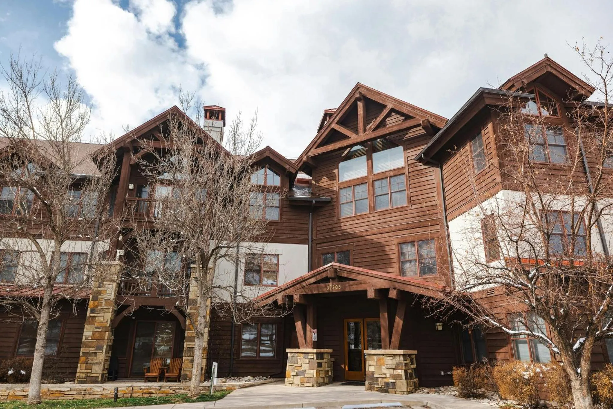 Property building in Lodge at Brookside, A Vail Resorts Property
