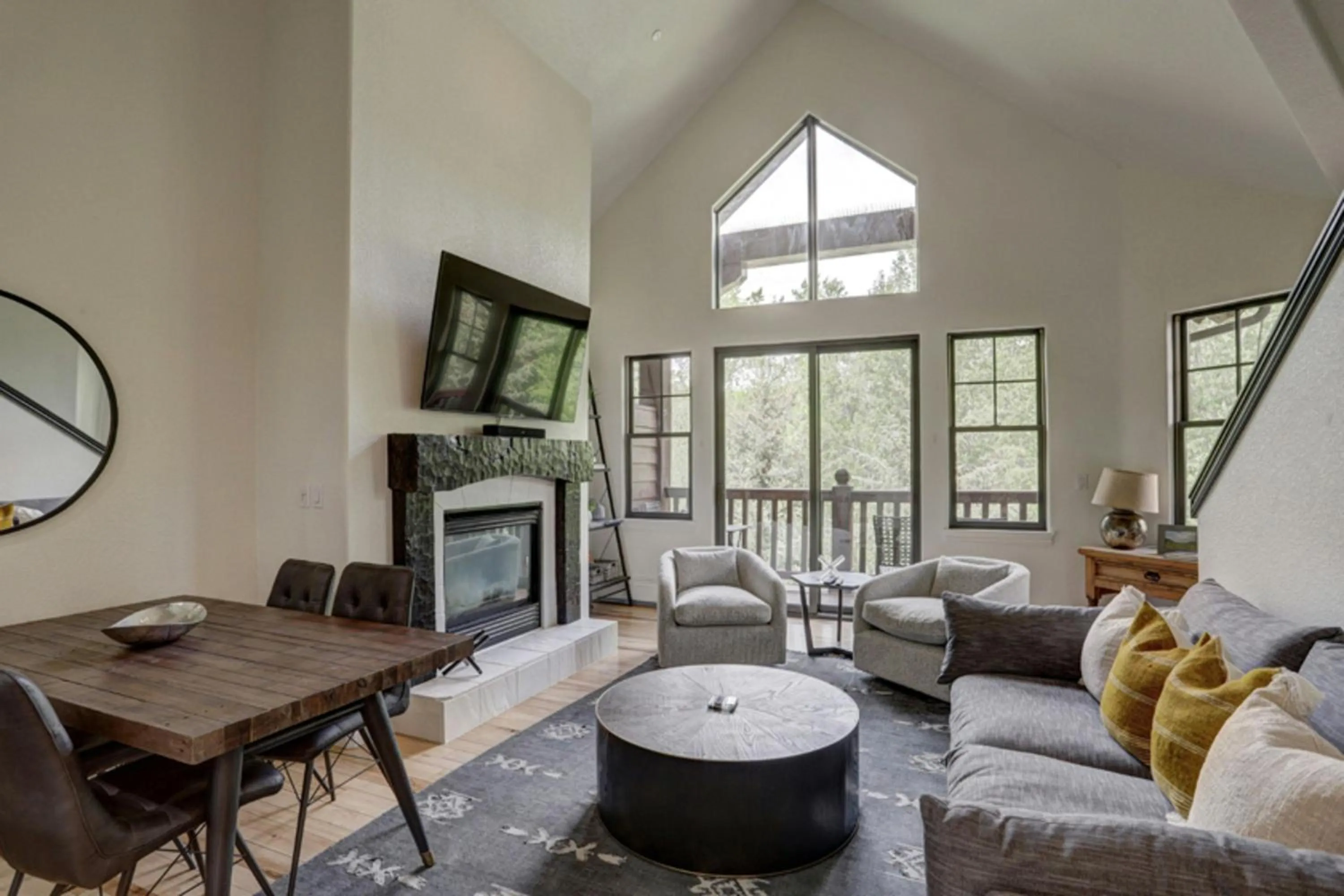 Living room in Lodge at Brookside, A Vail Resorts Property