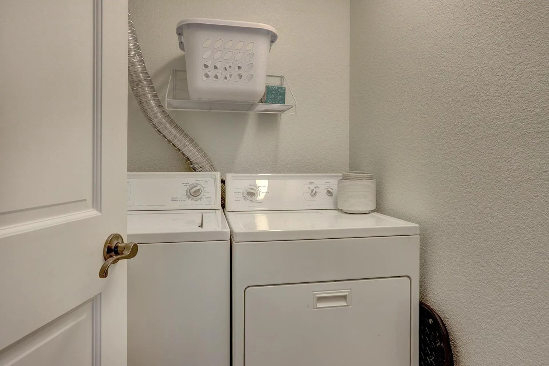 washing machine in Lodge at Brookside