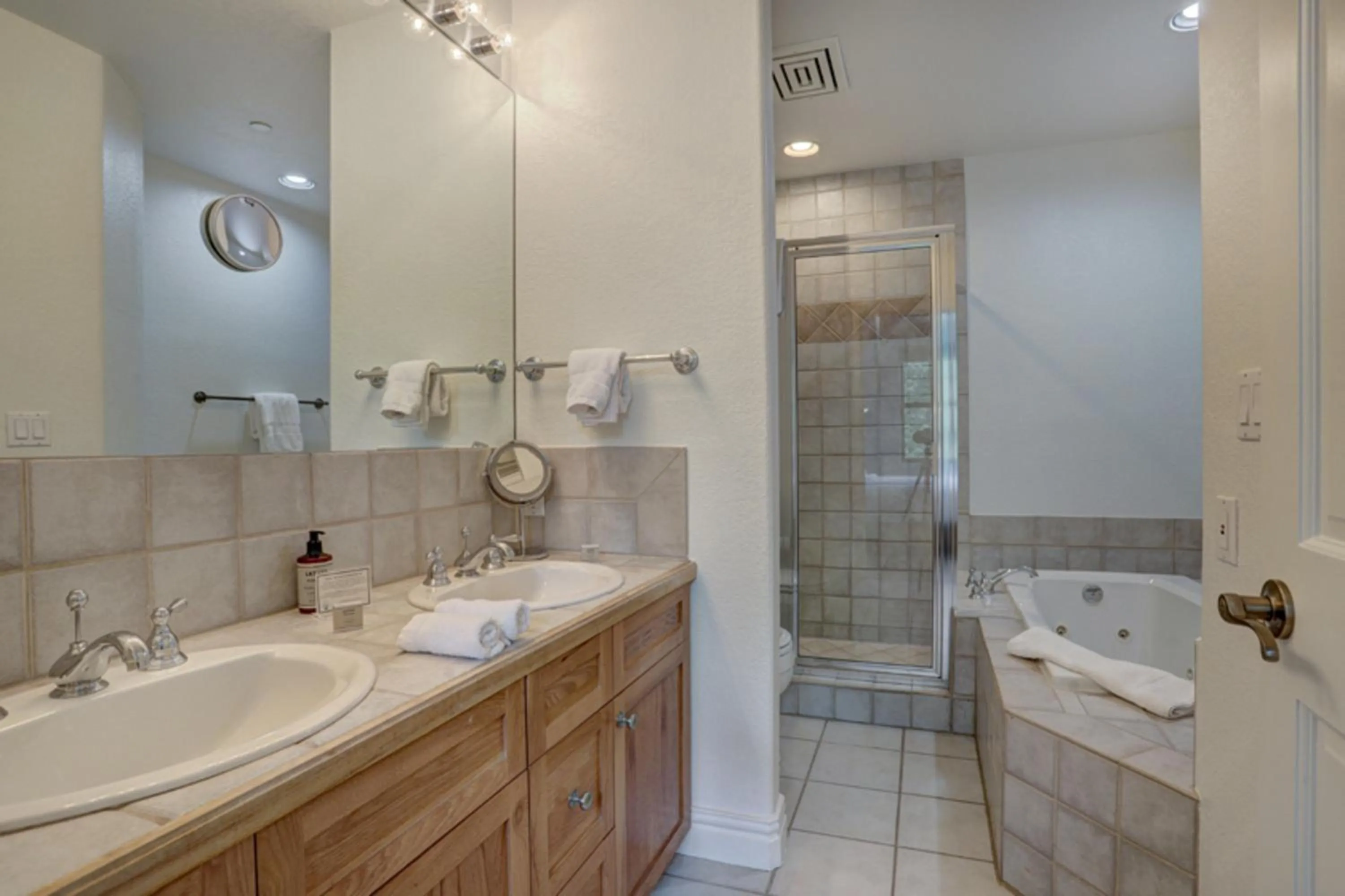 Bathroom in Lodge at Brookside