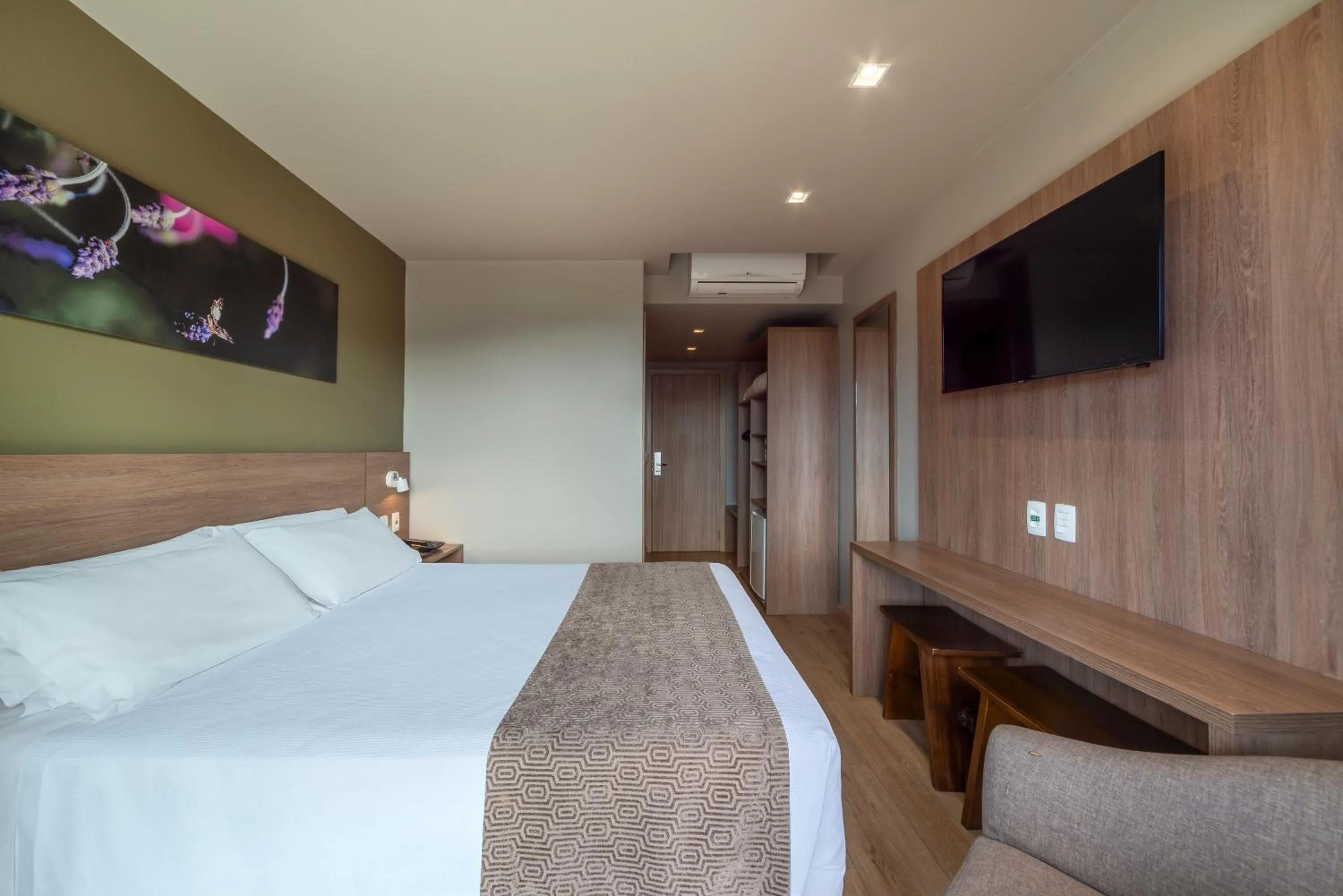 Photo of the whole room, Bed in Hotel Laghetto Pedras Altas