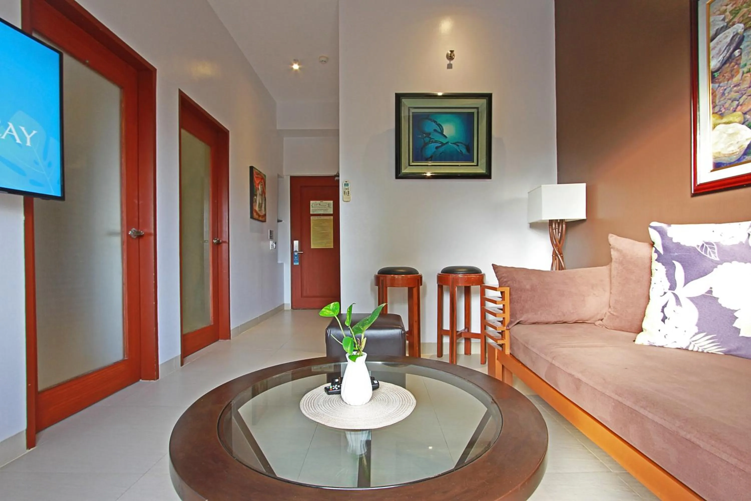 TV and multimedia in Aloha Boracay Hotel