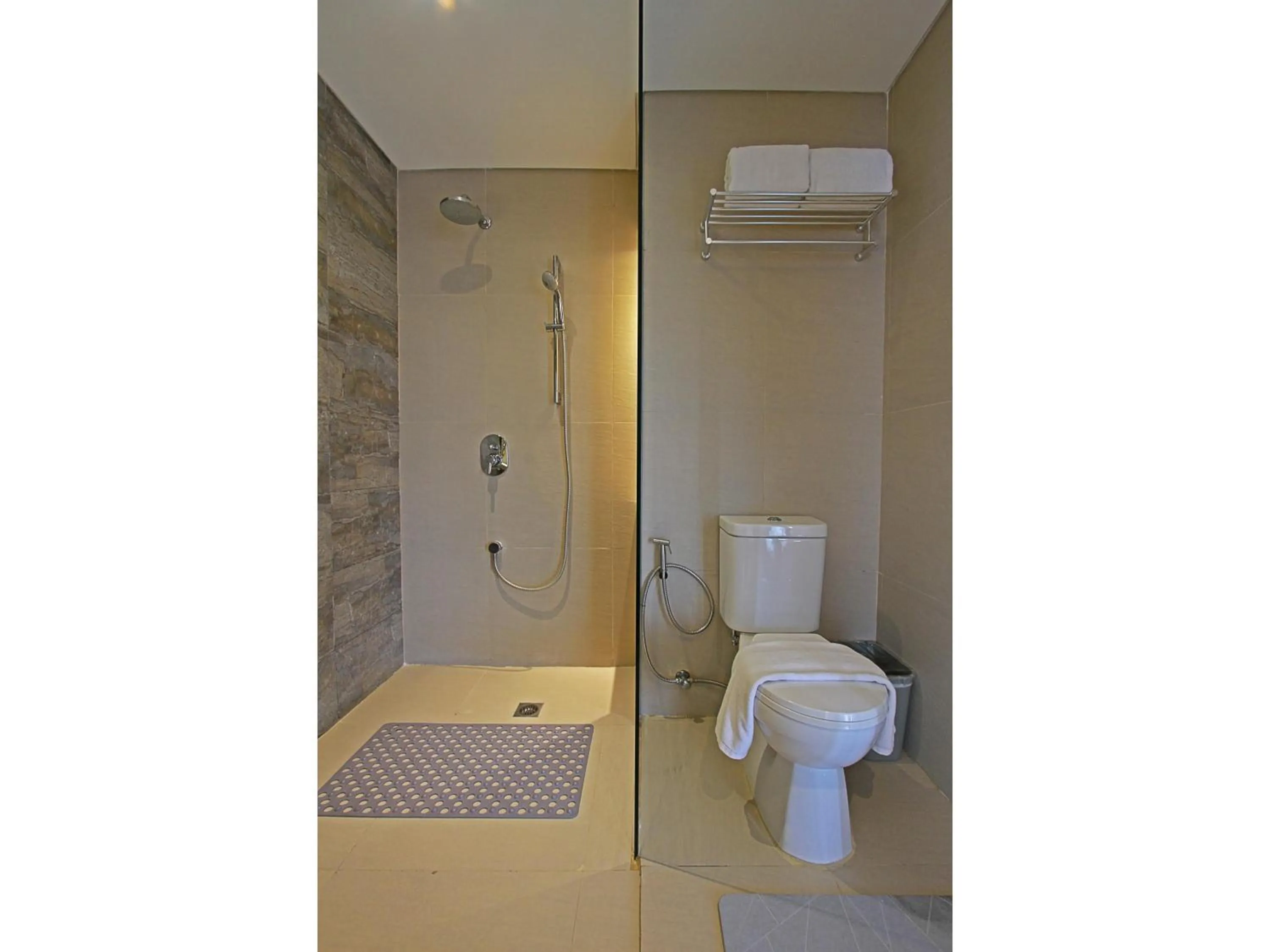 Bathroom in Aloha Boracay Hotel