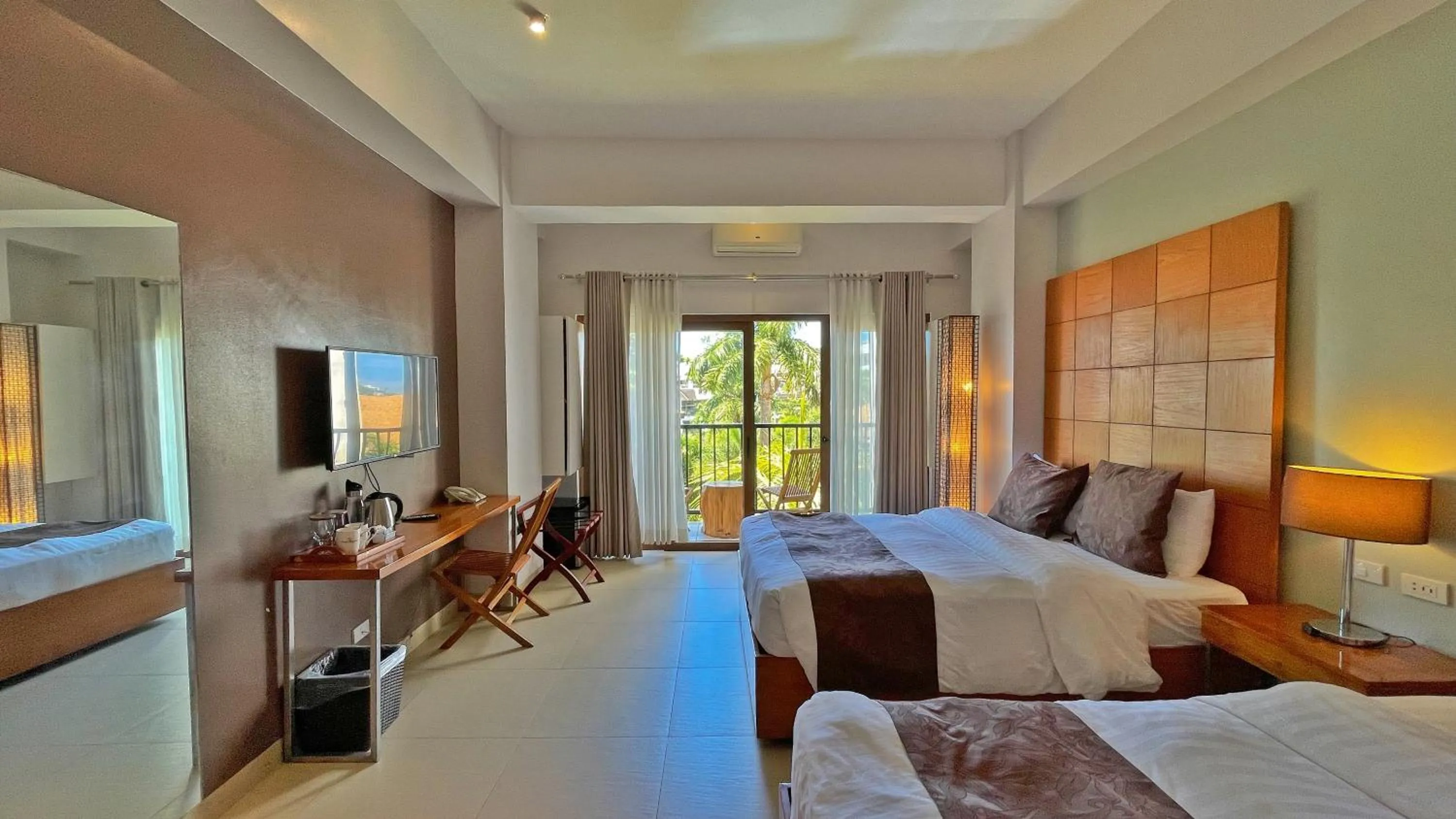 Photo of the whole room, Bed in Aloha Boracay Hotel