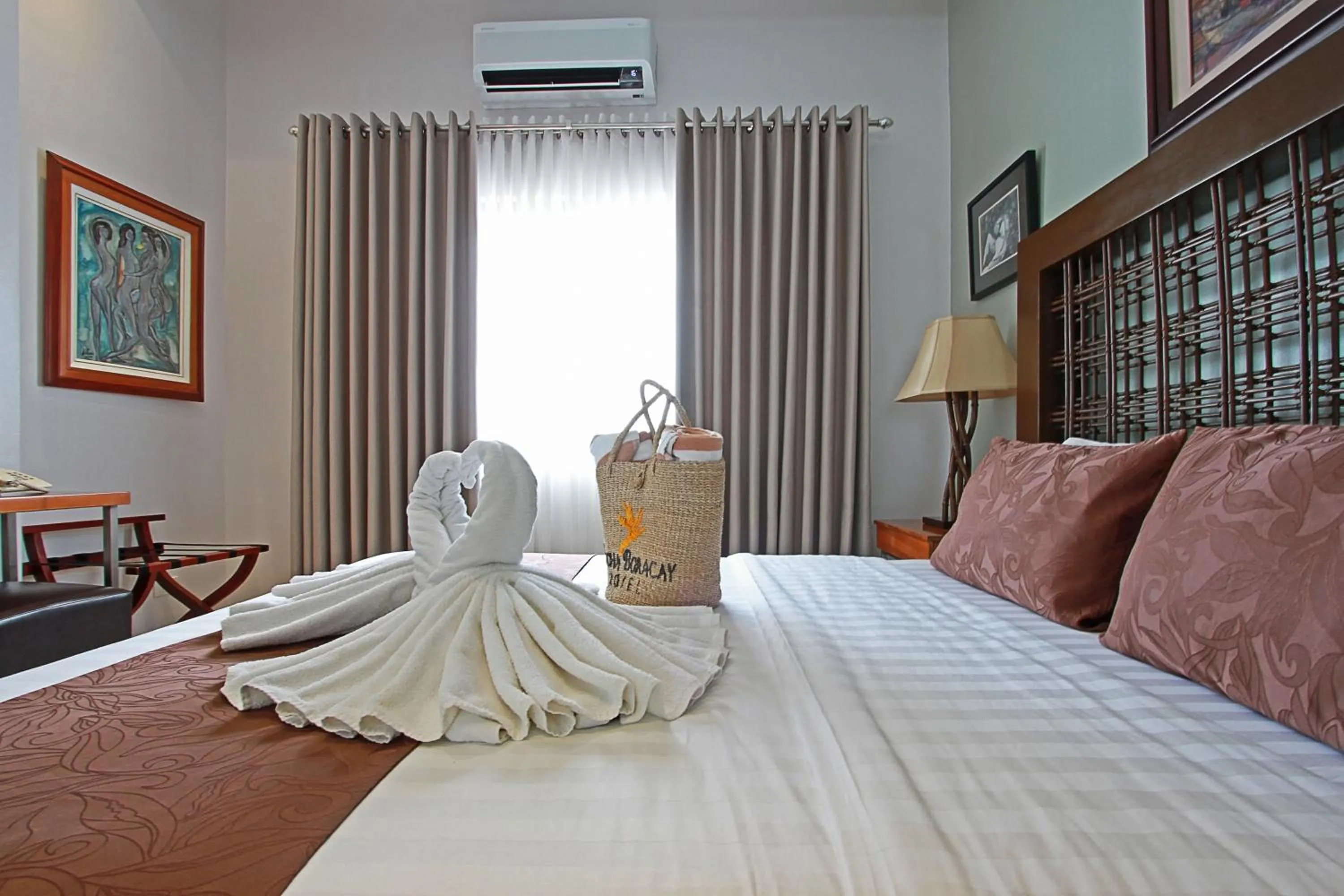 Bedroom, Bed in Aloha Boracay Hotel