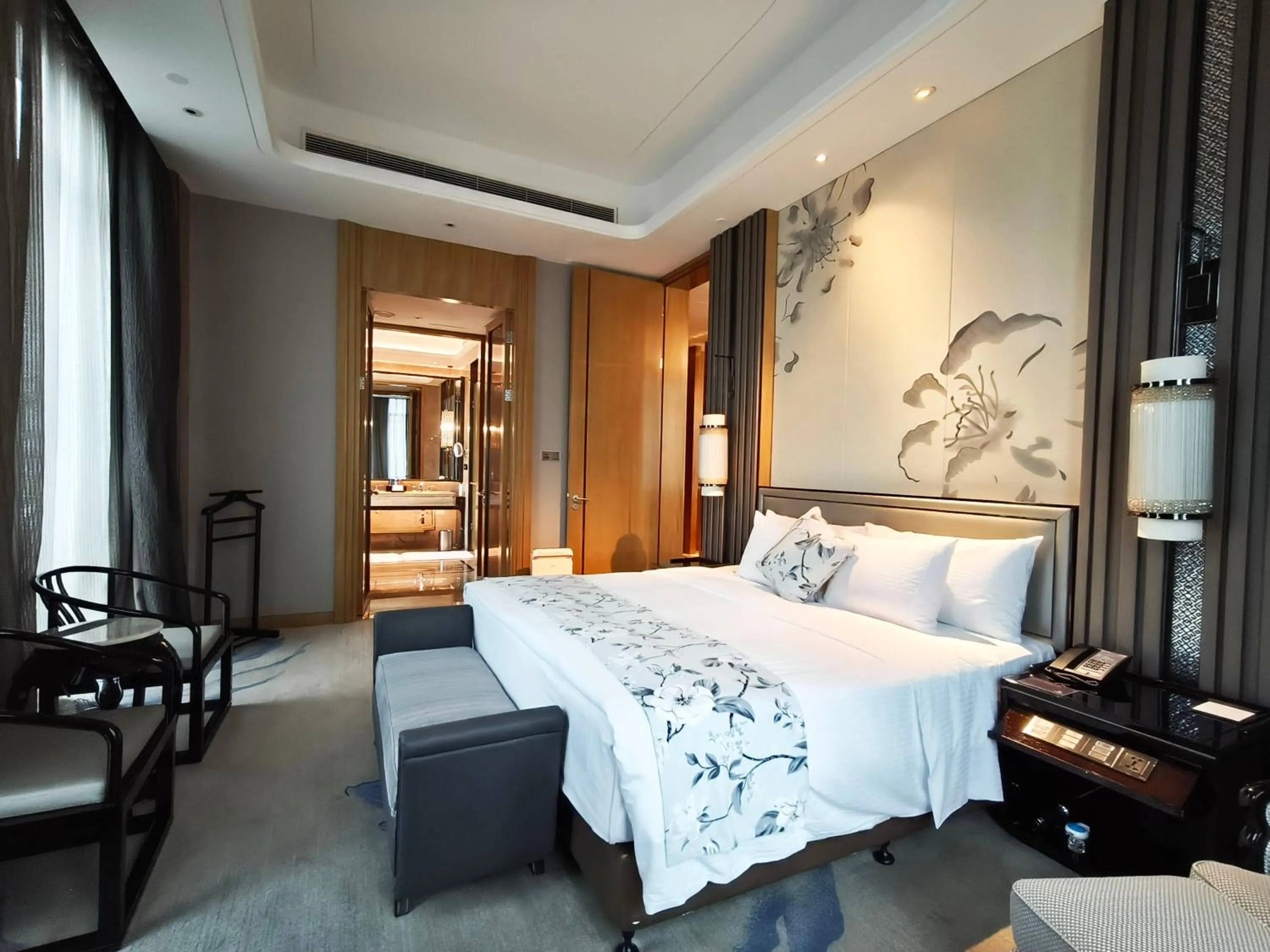 Bedroom, Bed in Wanda Realm Liuzhou