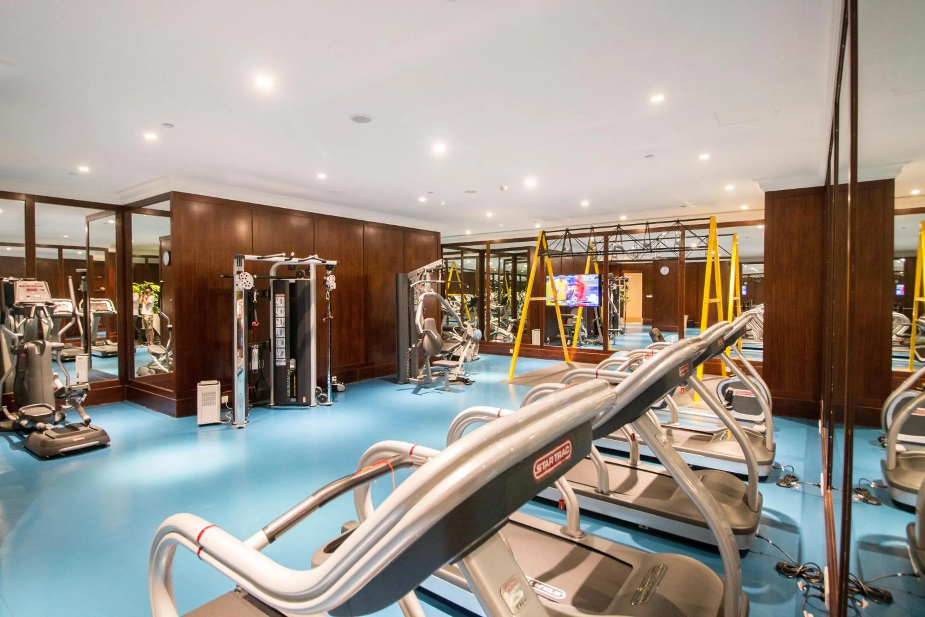 Fitness Center/Facilities in Meilu Legend Hotel Hangzhou