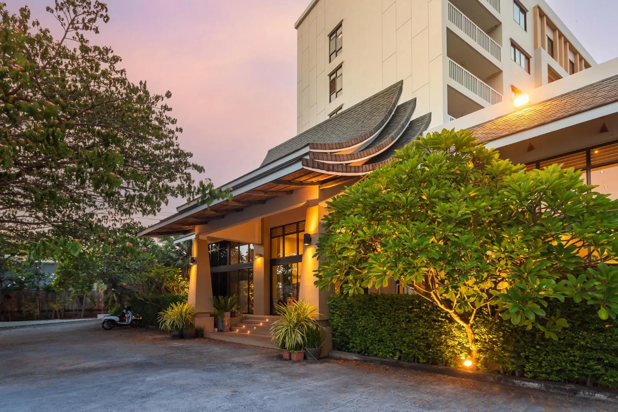 Property building in Recenta Phuket Suanluang by Deevana