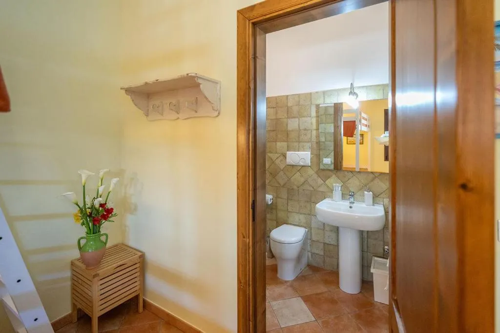 Bathroom in Gli Allori - Fuga dalla città