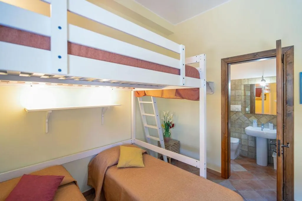 Bed in Gli Allori - Fuga dalla città