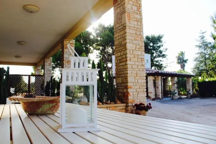 Gli Allori - Fuga dalla città