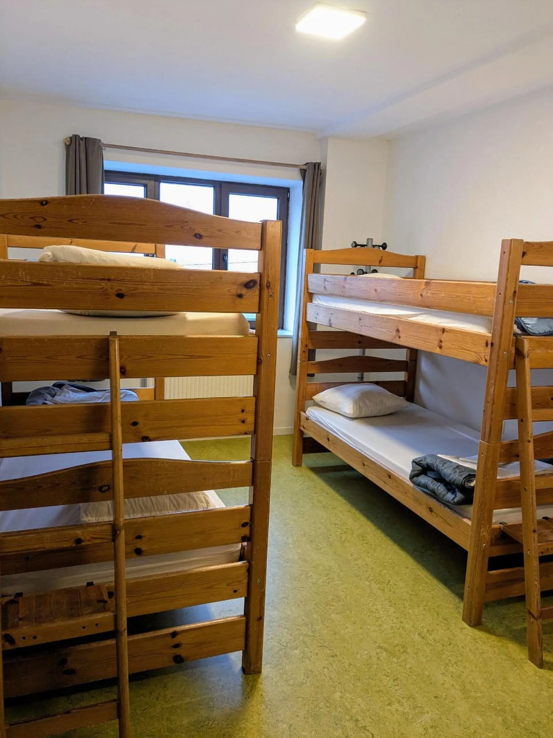 Bedroom, Bed in Le Fagotin - Youth hostel