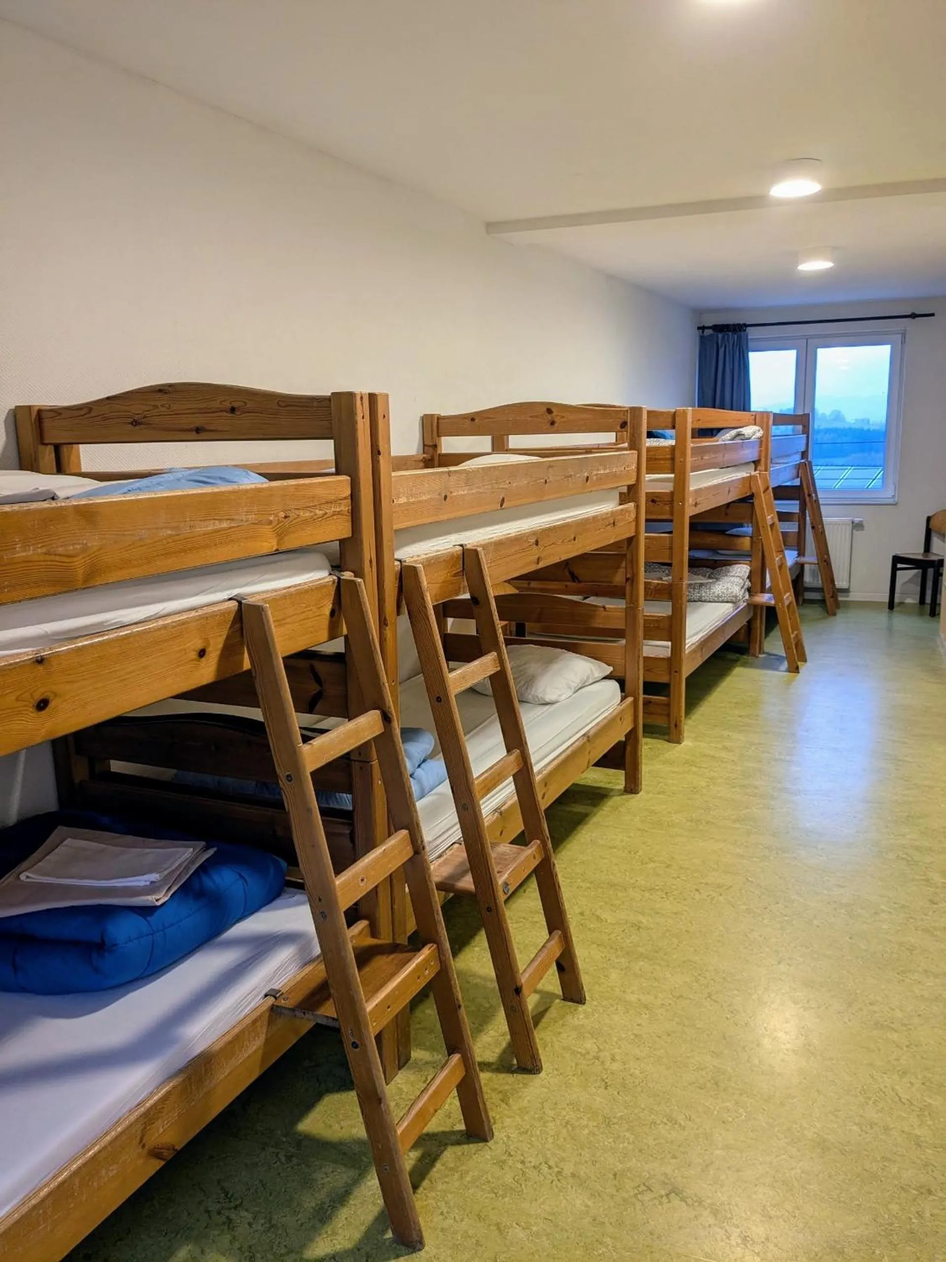 bunk bed, Bed in Le Fagotin - Youth hostel